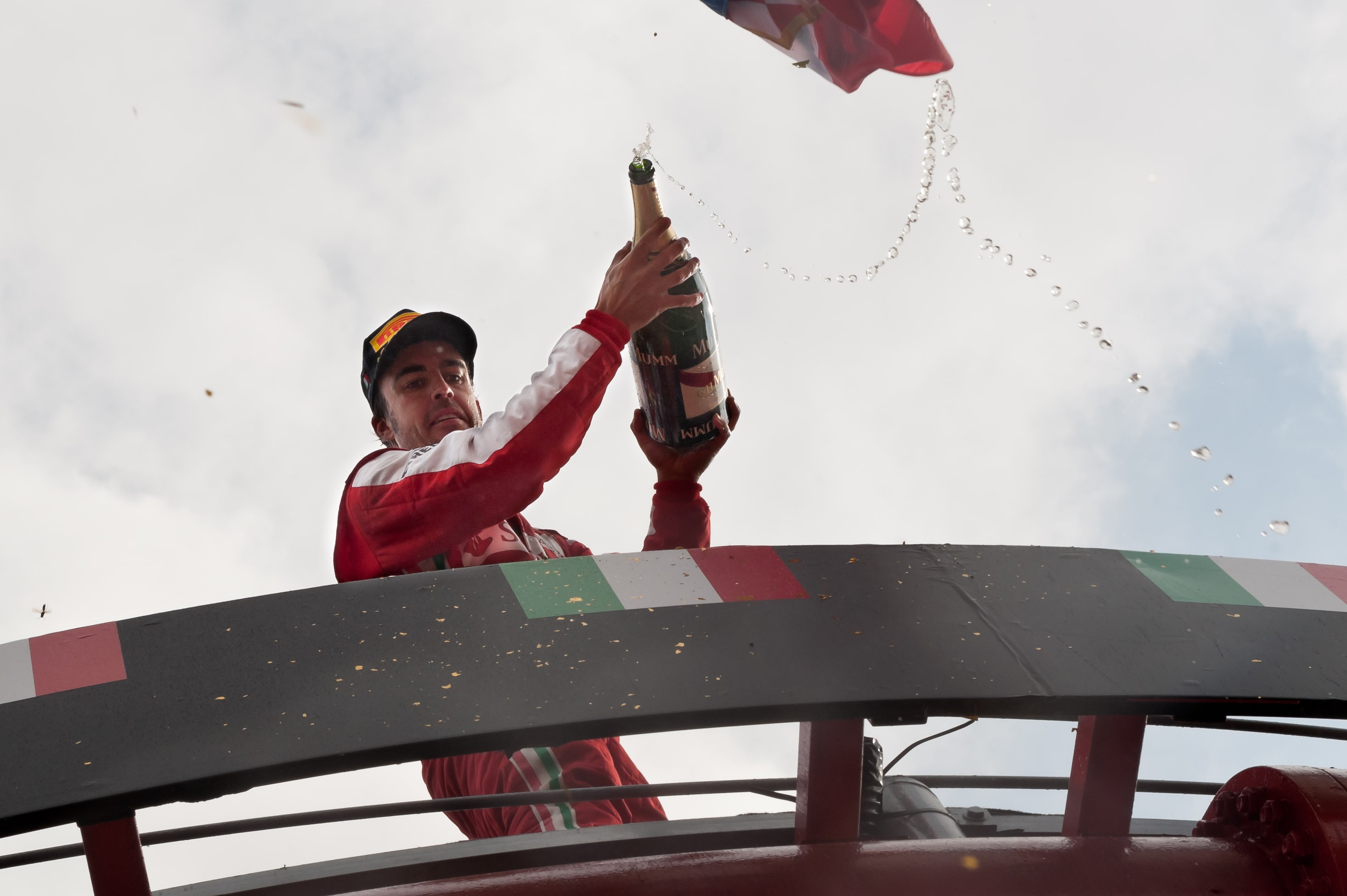 f, human limb, young men, daytime, formula 1, f1, men, front view, podium, pouring, sport, clothing, engines, nature, festivity, outdoors, monza, ferrari, HD Wallpaper