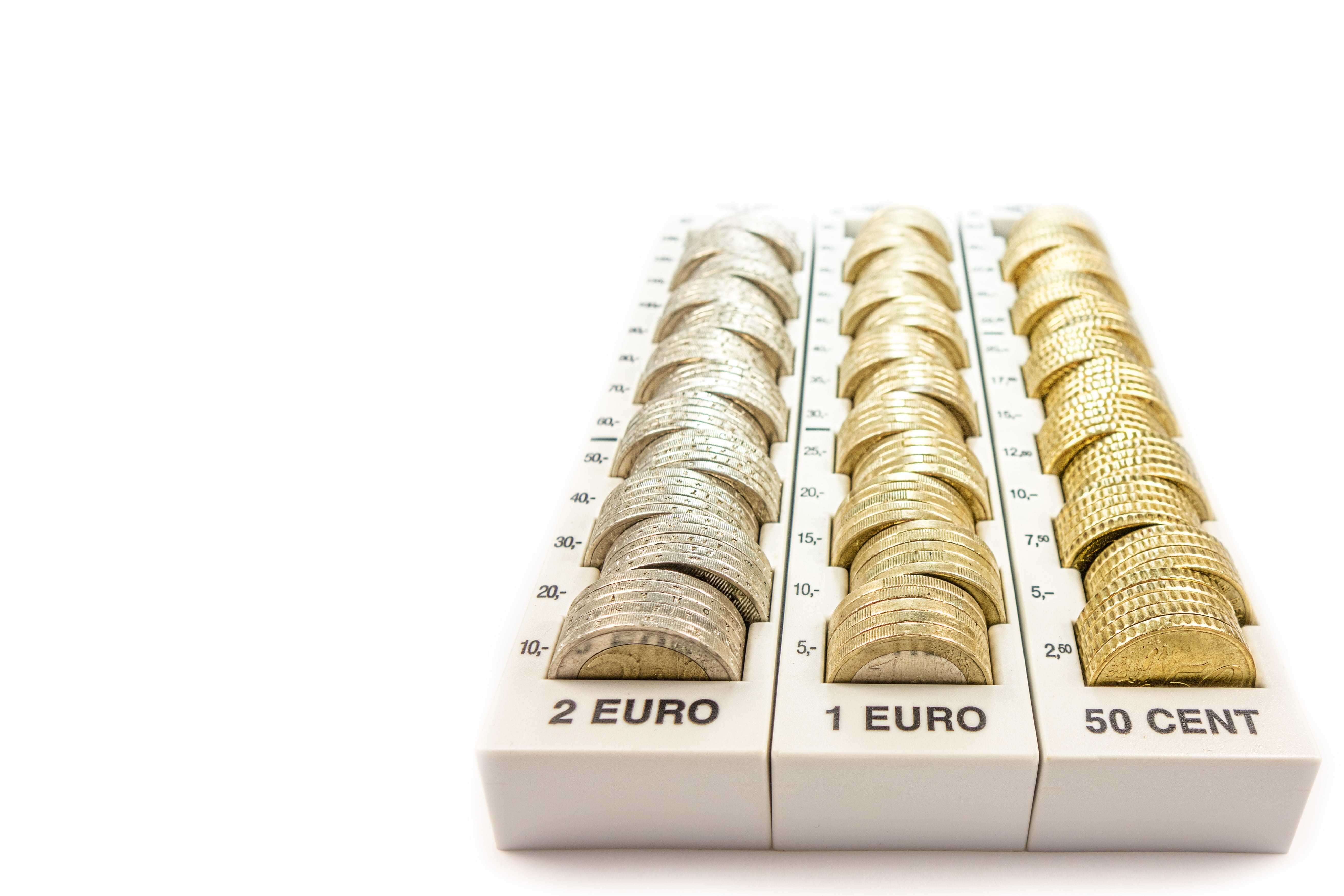 bills, arrangement, Money, 5K, gold, cut out, loose change, case, business, metal, indoors, yellow, shiny, Europe, text, coins, studio shot, no people, HD Wallpaper