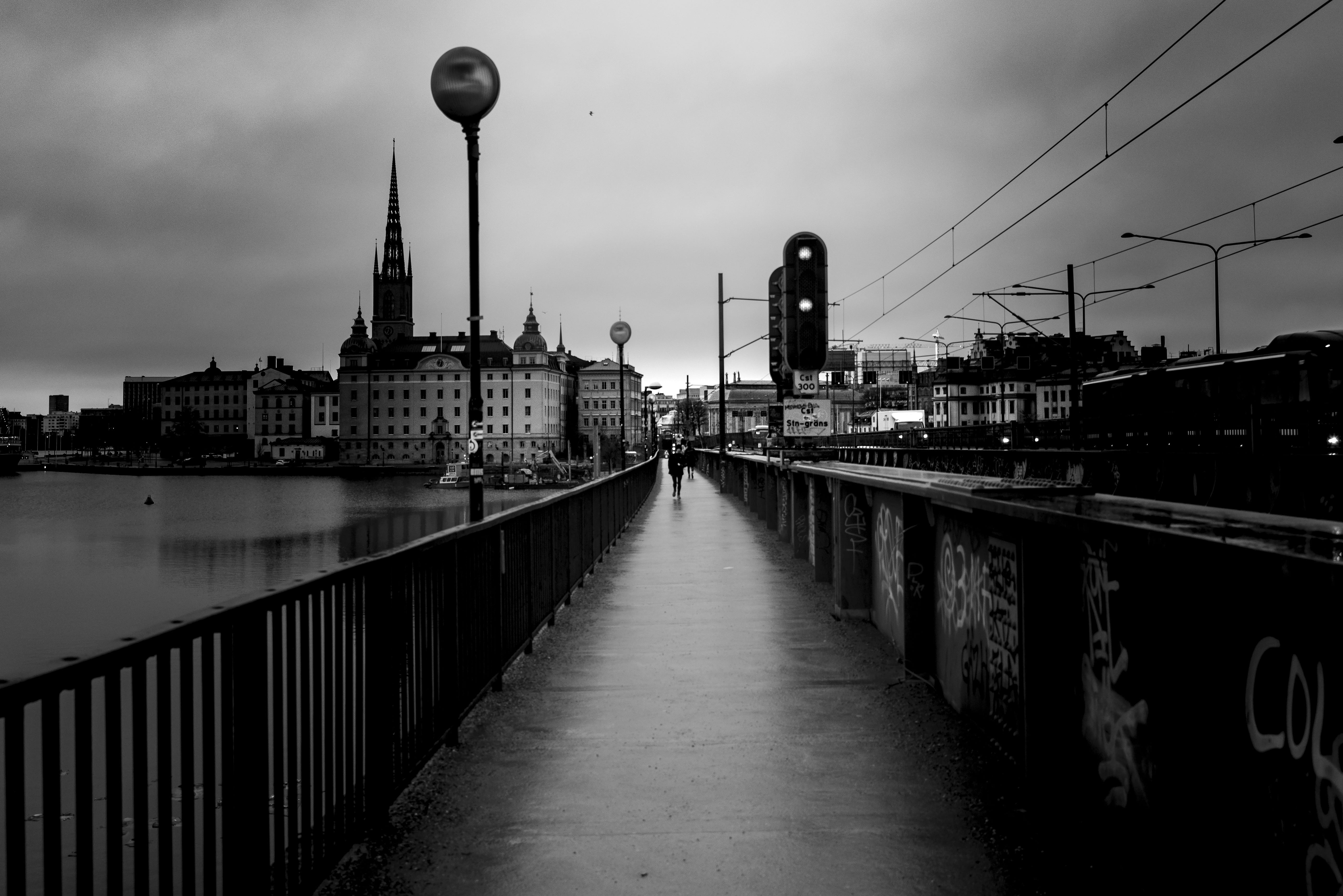 diminishing perspective, river, black white, direction, bridge, cloud - sky, travel, scandinavia, spire, sky, night, no people, travel destinations, sweden, HD Wallpaper