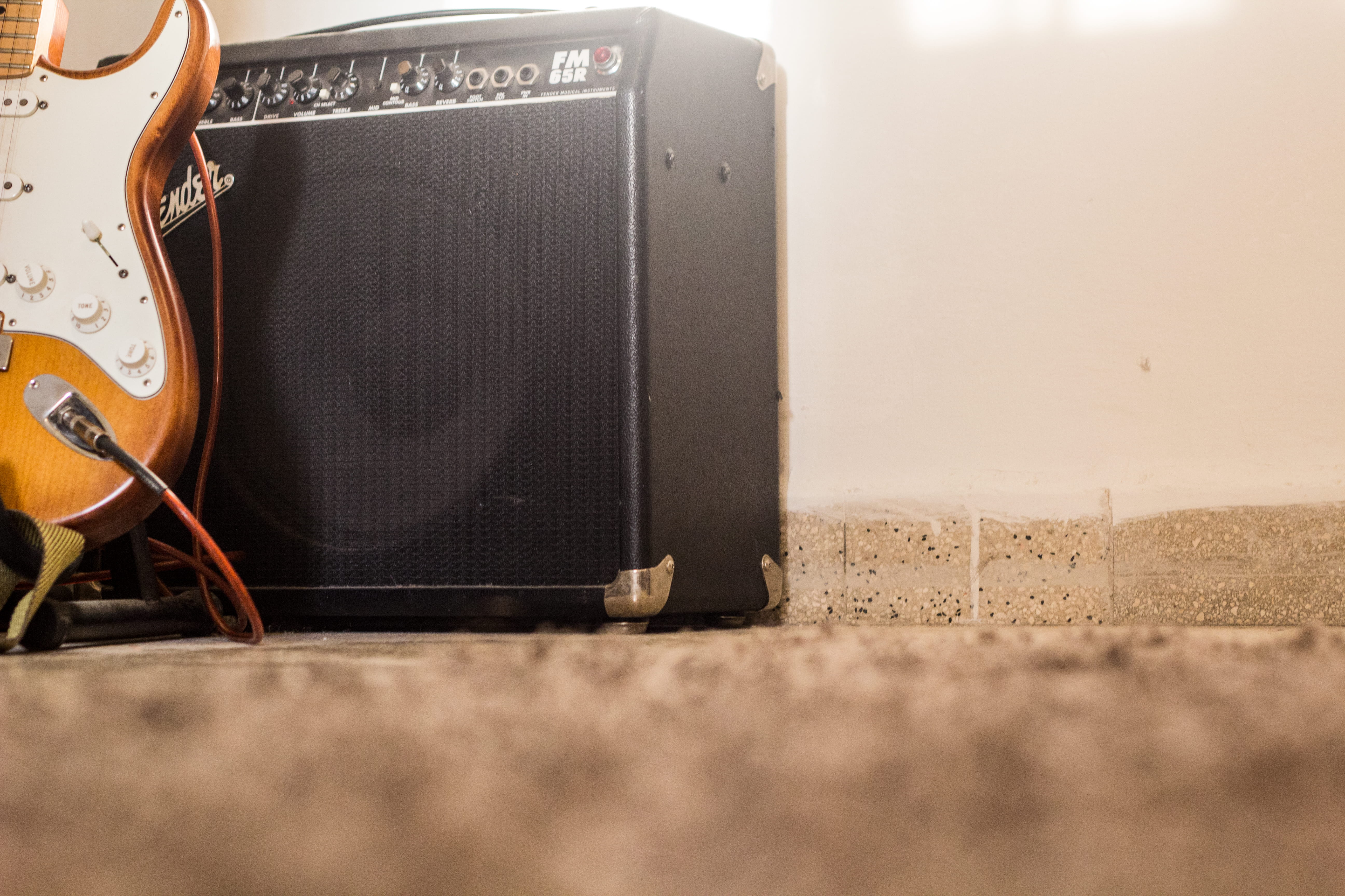 close-up, retro styled, electric guitar, arts culture and entertainment, dirt, musician, israel, noise, speaker, musical equipment, equipment, 5K, selective focus, HD Wallpaper