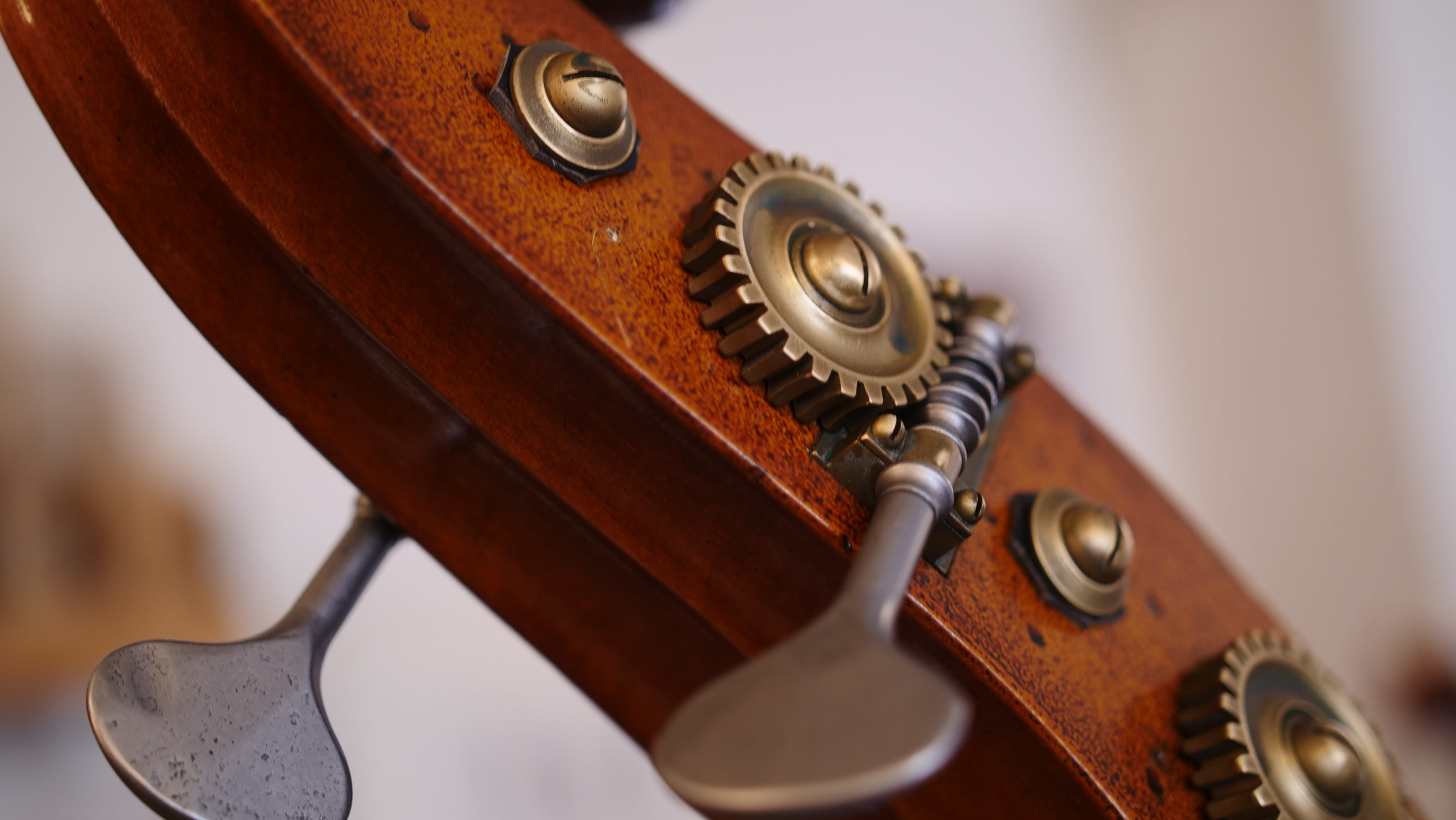 the past, focus on foreground, string instrument, Screw, Close, musical instrument, brown, old, workshop, violin, wrench, antique, studio shot, gear, instrument, HD Wallpaper