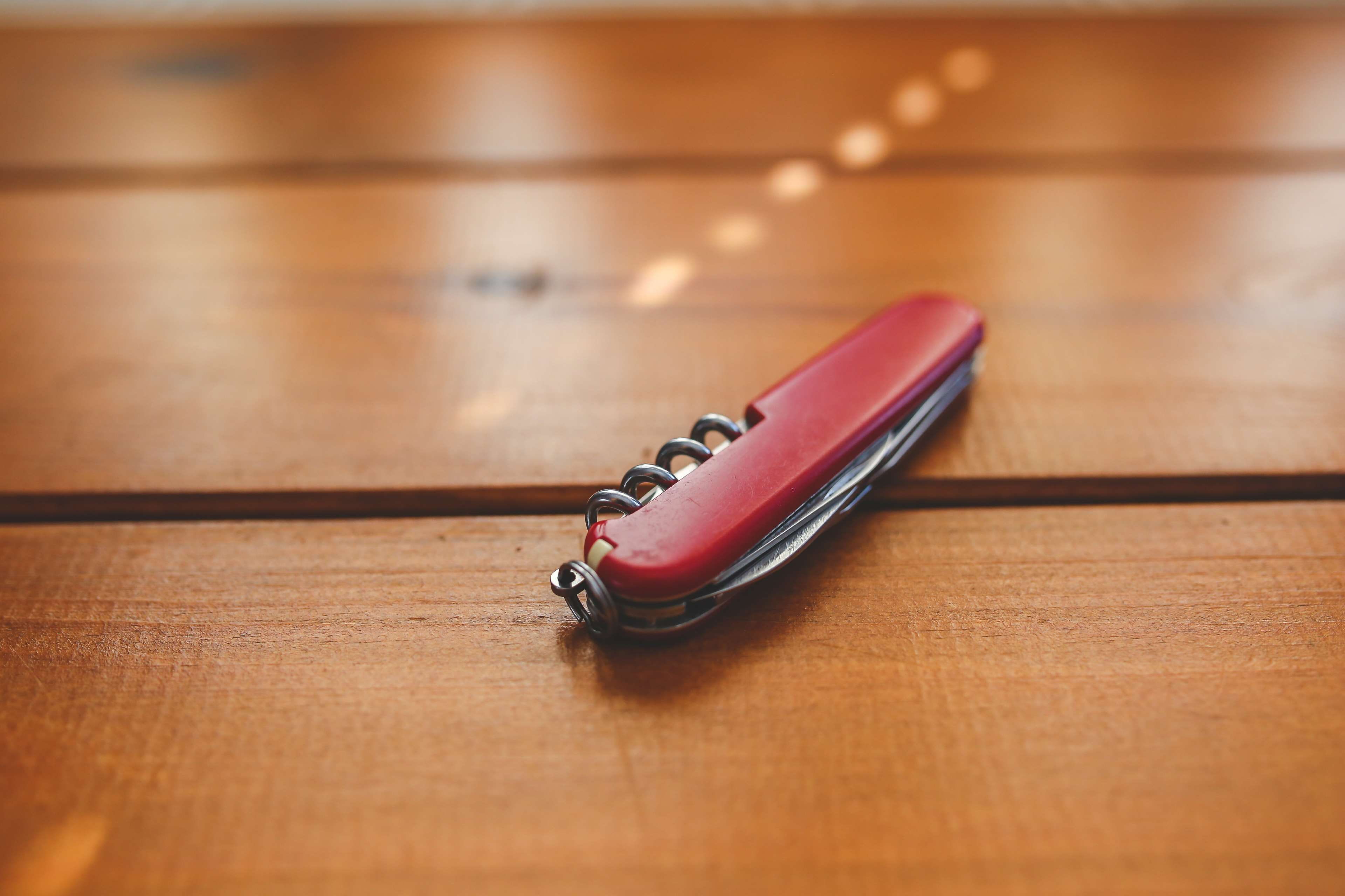wood, table, wood grain, choice, desk, still life, personal accessory, technology, knife, penknife, brown, close-up, day, musical instrument, no people, HD Wallpaper