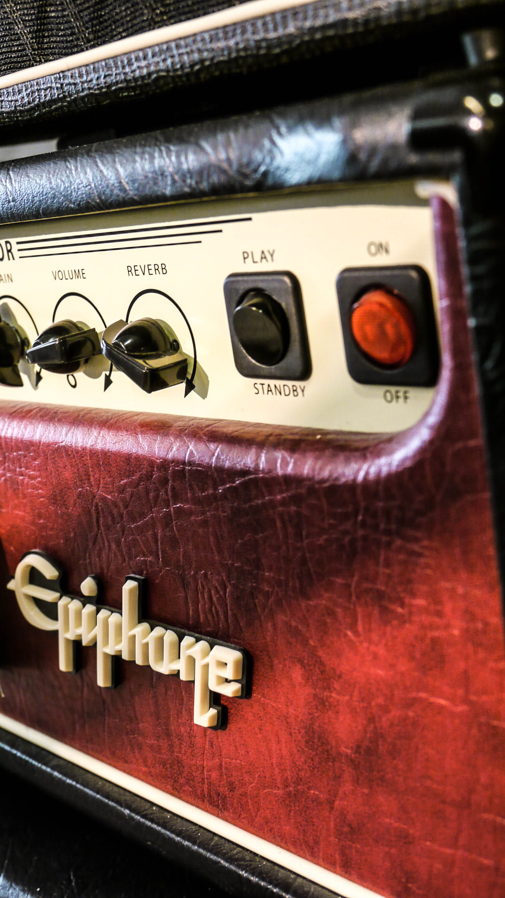 control, musical equipment, still life, connection, technology, equipment, retro styled, high angle view, western script, epiphone, no people, communication, Phone HD Wallpaper