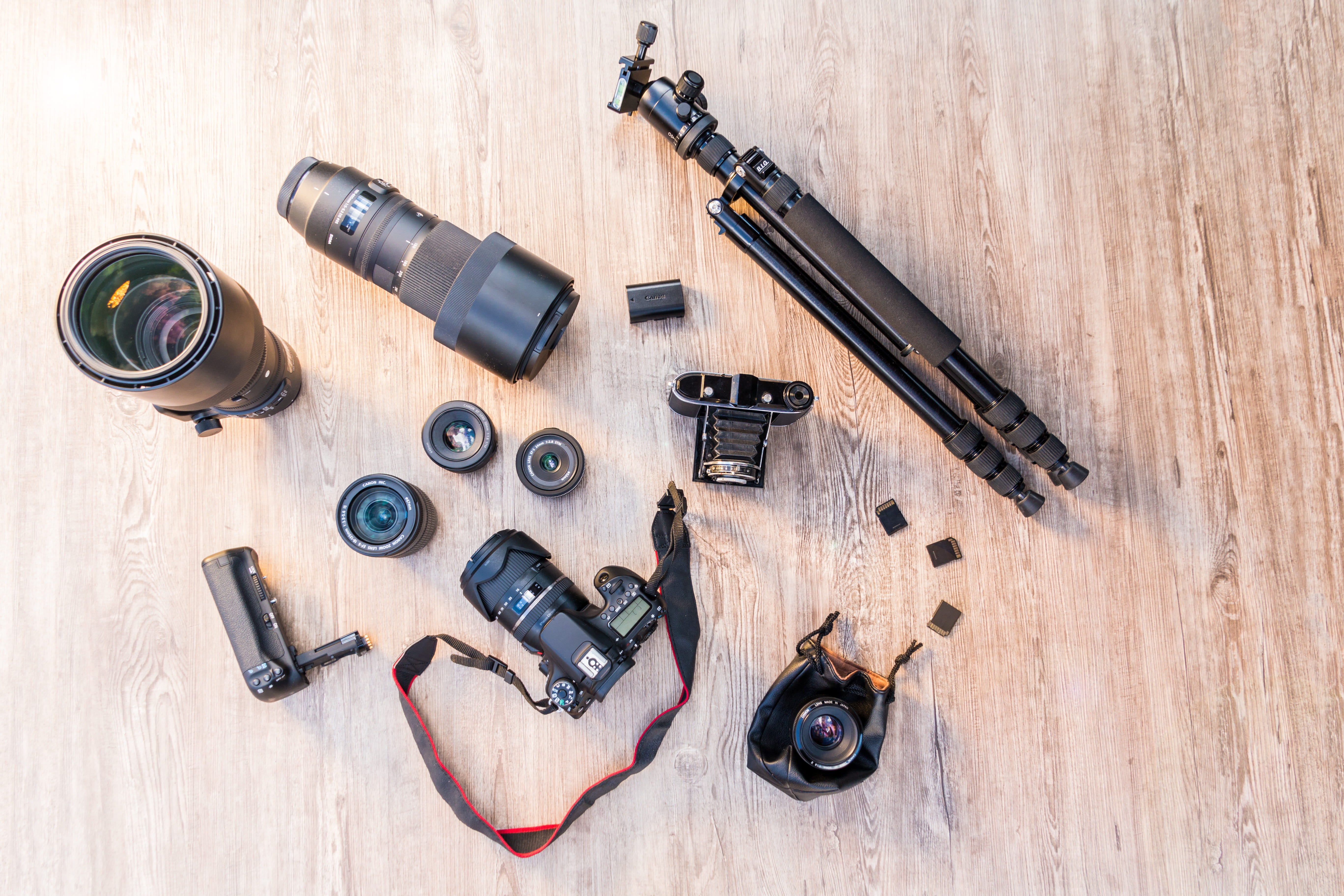 photography, choice, metal, kit, zoom, dslr, Photograph, 300mm, wood - Material, ammunition, take a snapshot, equipment, day, 50mm, motif, hobby, technology, HD Wallpaper