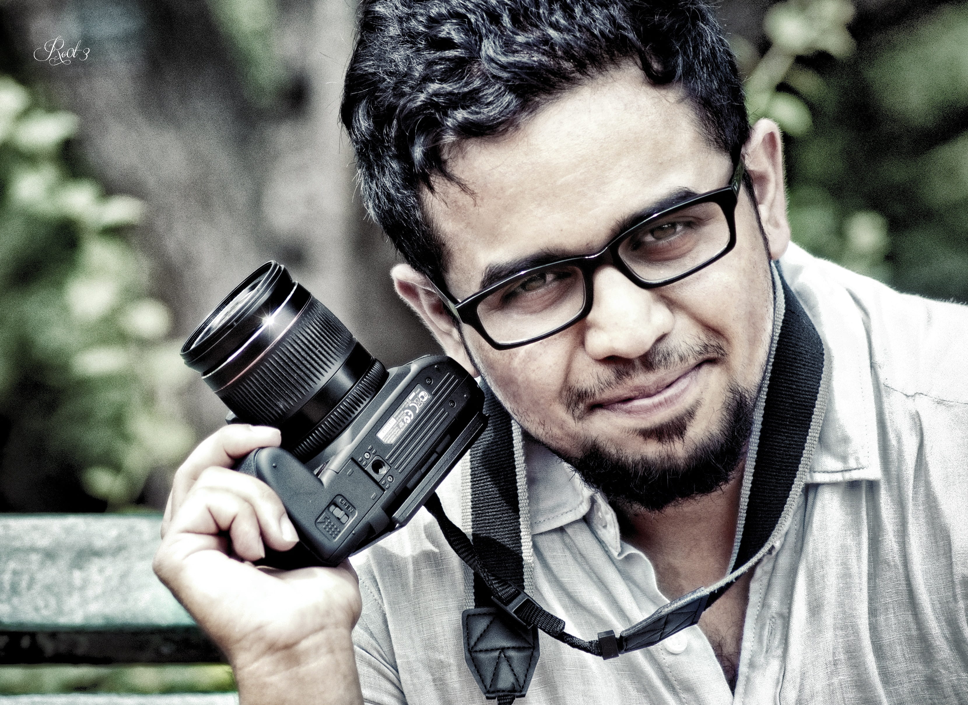 camera, tourist, people, professional, lifestyle, photography themes, caemra, front view, headshot, focus, casual clothing, photographing, nikon, photograph, HD Wallpaper