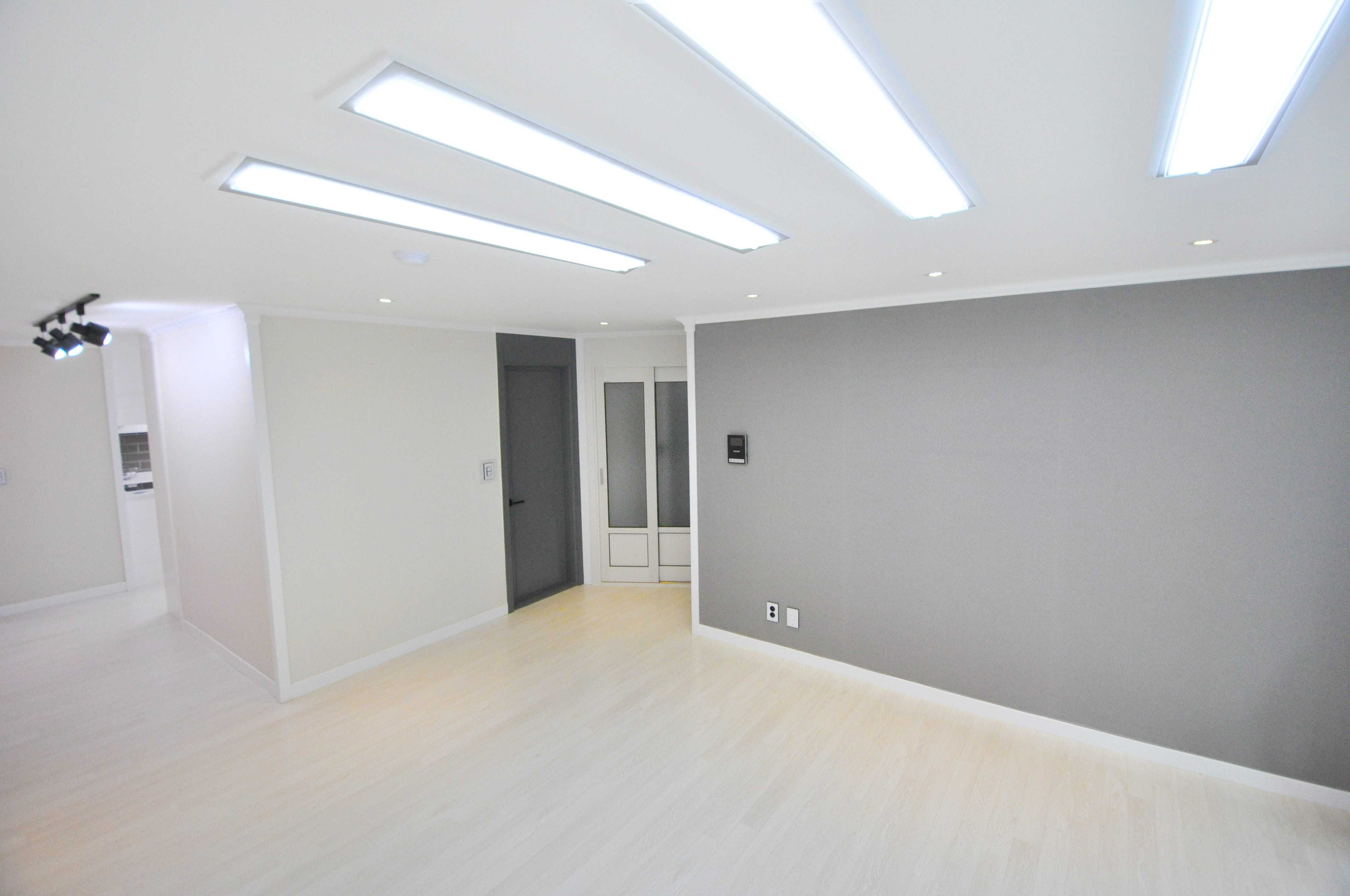 modern, corridor, home interior, bin, grey, business, ceiling, wall, domestic room, light, arcade, interior, copy space, indoors, 4K, architecture, white color, HD Wallpaper