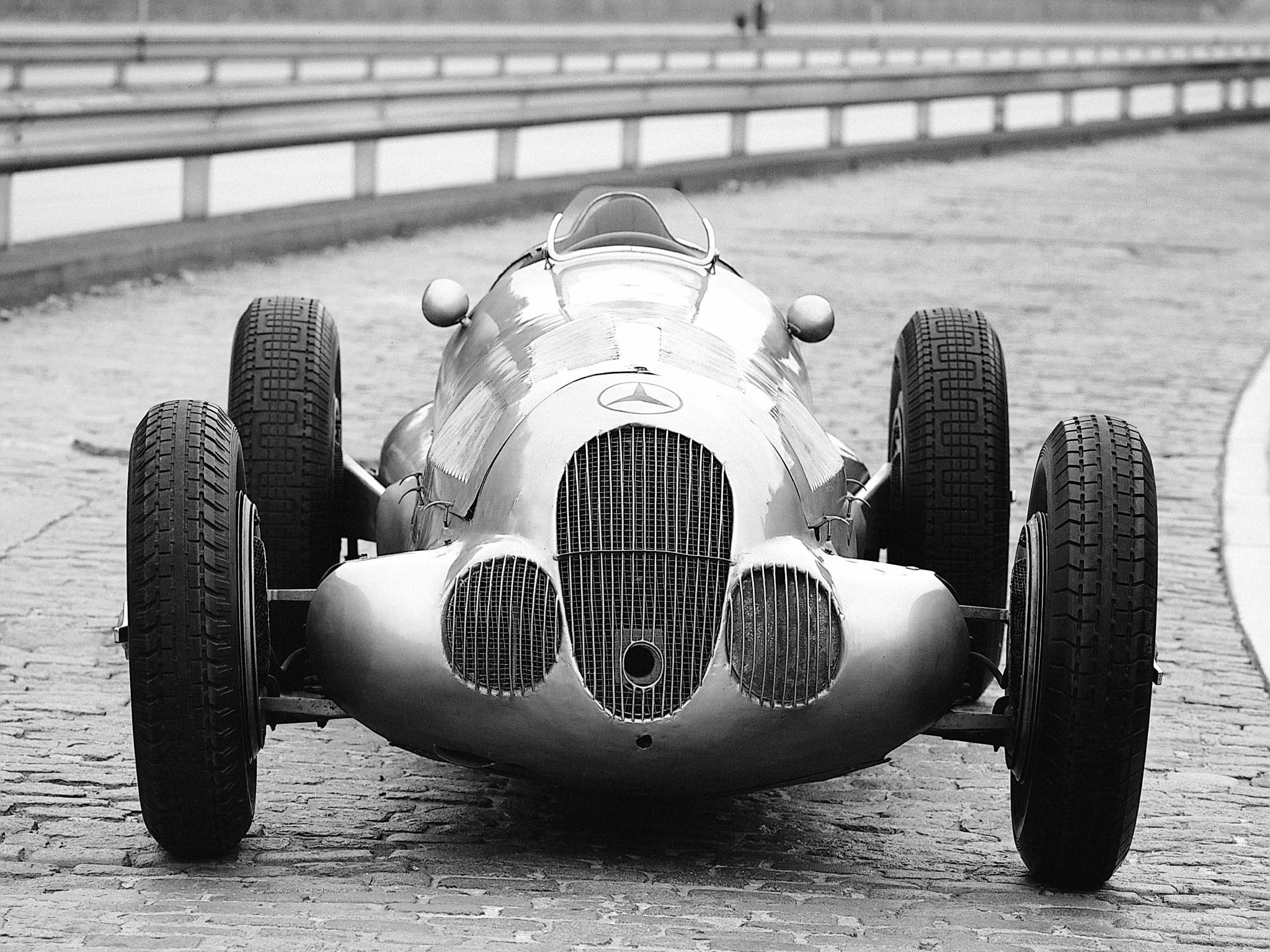 mode of transportation, mercedes, w125, race, table, nature, 1937, wheels, wood - material, high angle view, focus on foreground, toy, no people, wheel, HD Wallpaper