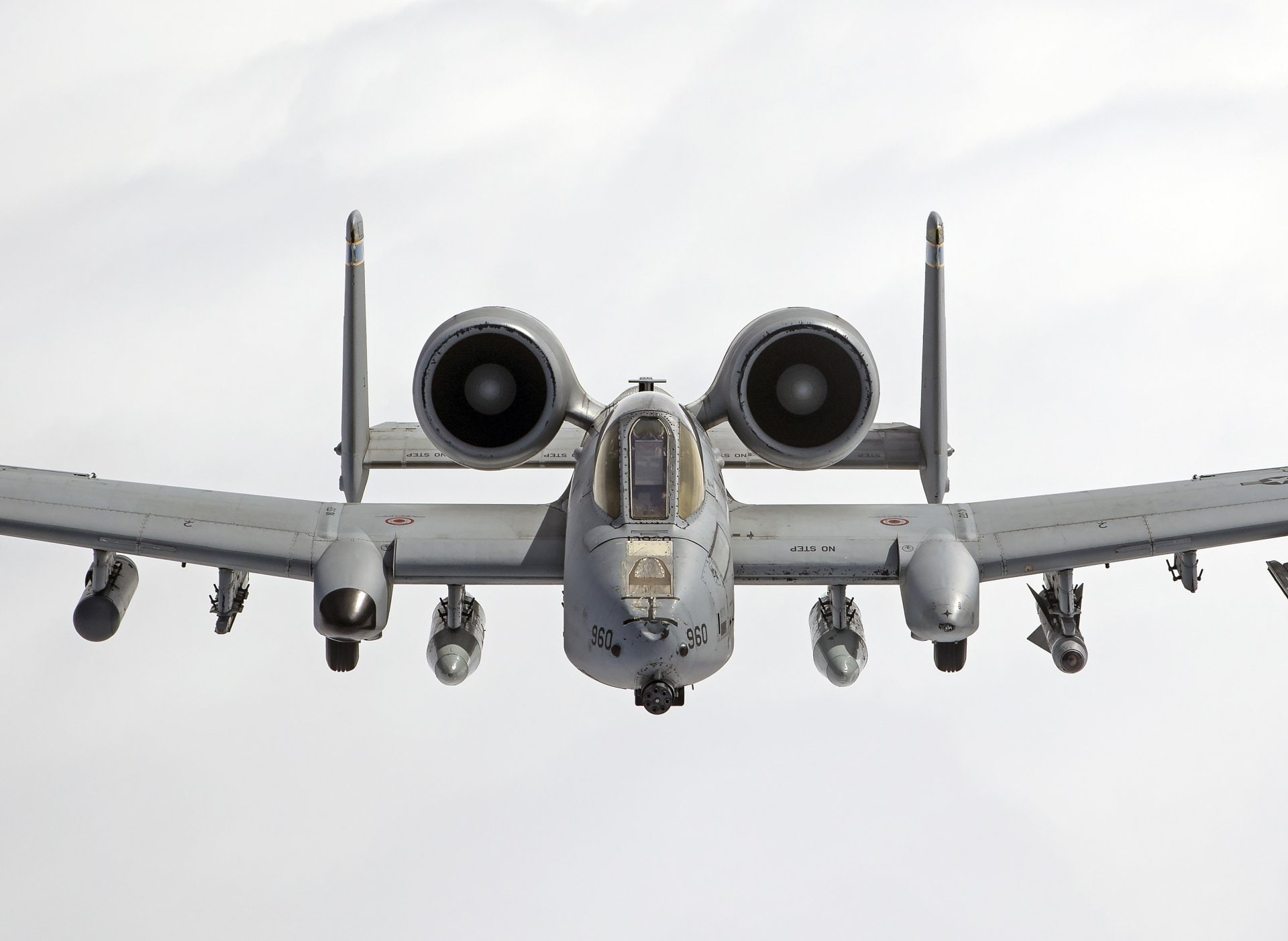 no people, landing - touching down, commercial airplane, air vehicle, aerospace industry, Jet Fighter, flying, transportation, Warplane, low angle view, HD Wallpaper