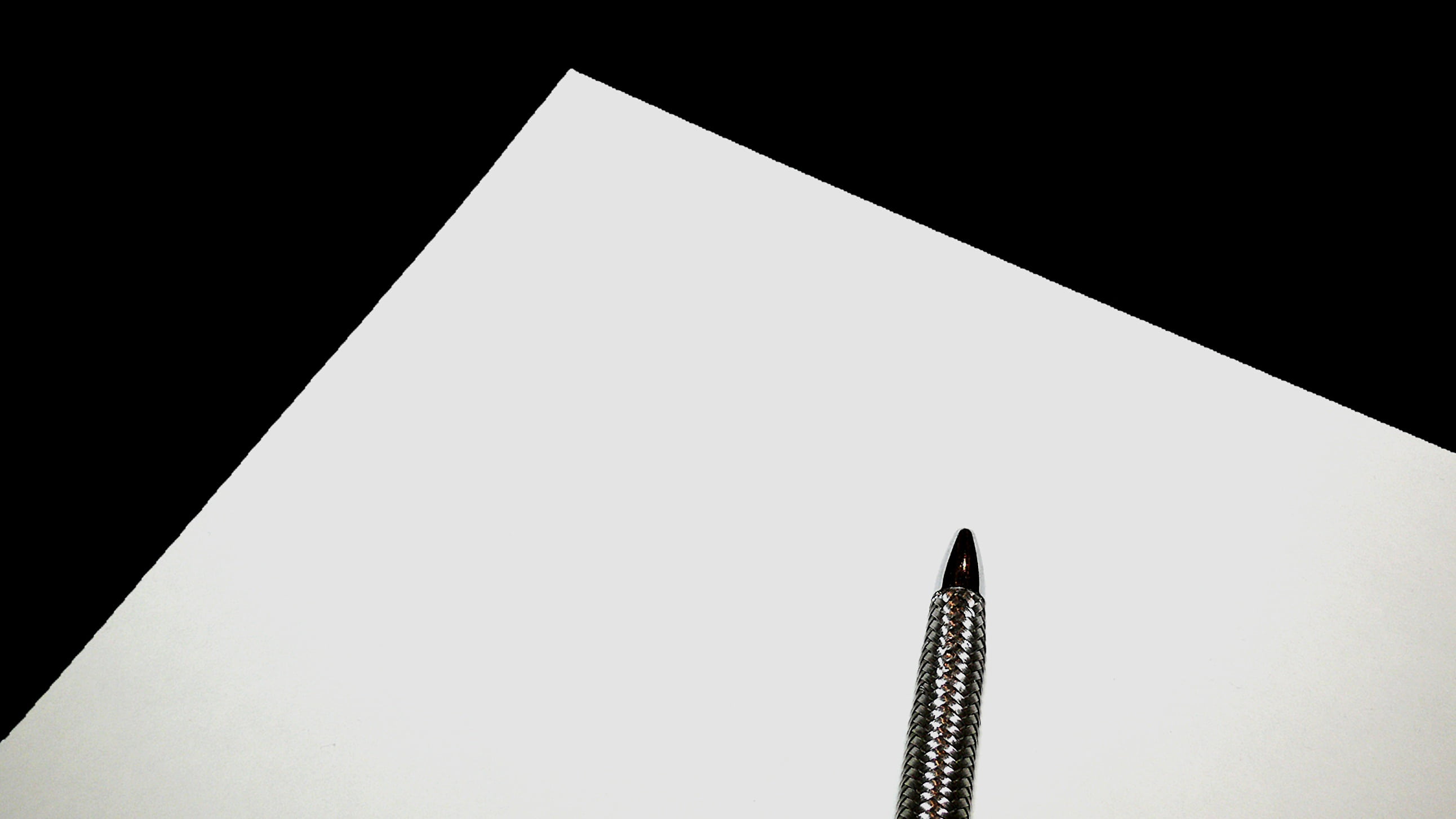 indoors, white color, copy space, 2K, no people, arts culture and entertainment, white paper, building, leave, fountain pen, simplicity, black color, architecture, HD Wallpaper