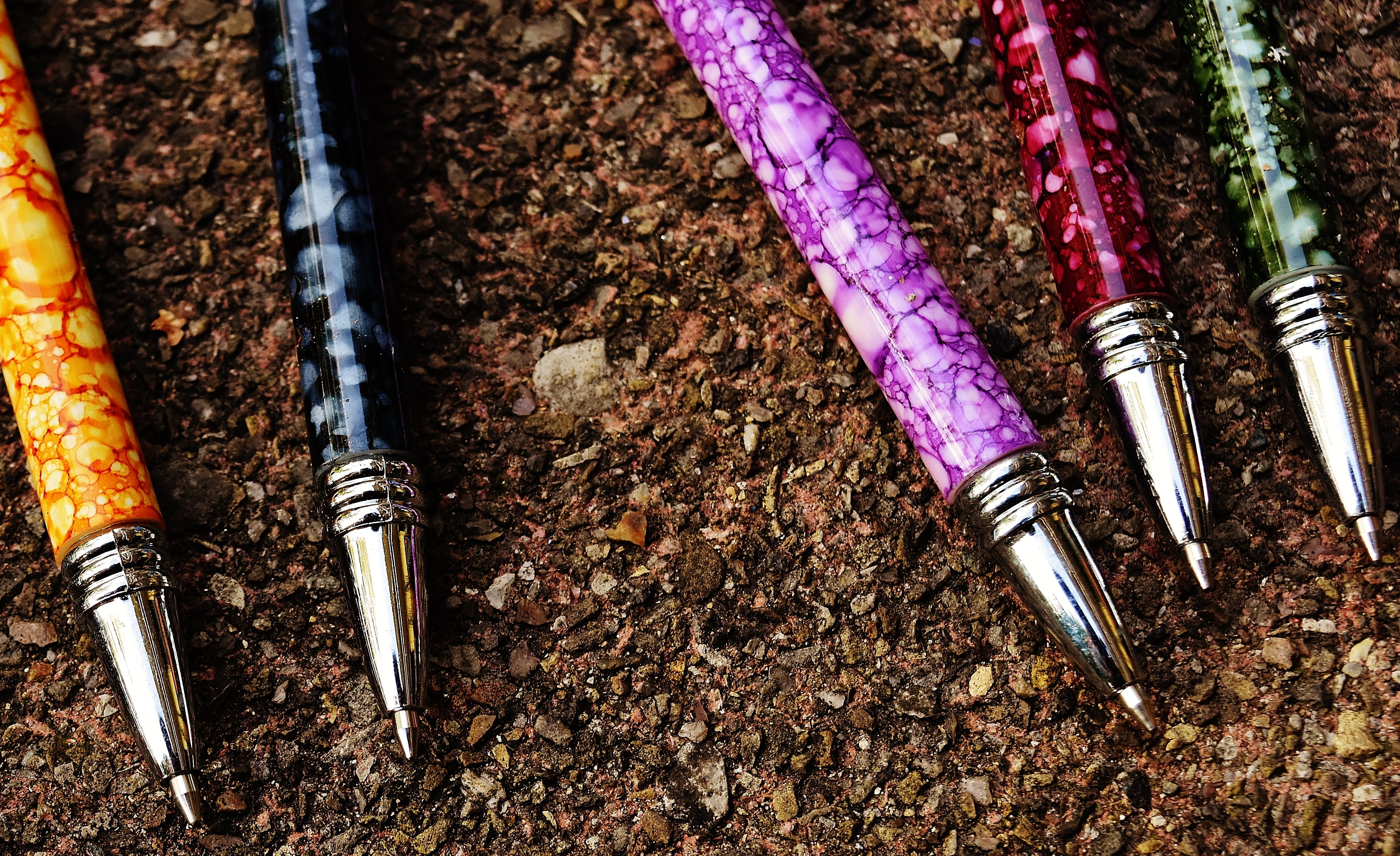 writing implement, still life, office, stationery, dirt, social issues, high angle view, sharp, notes, leave, colorful, no people, day, man made object, HD Wallpaper