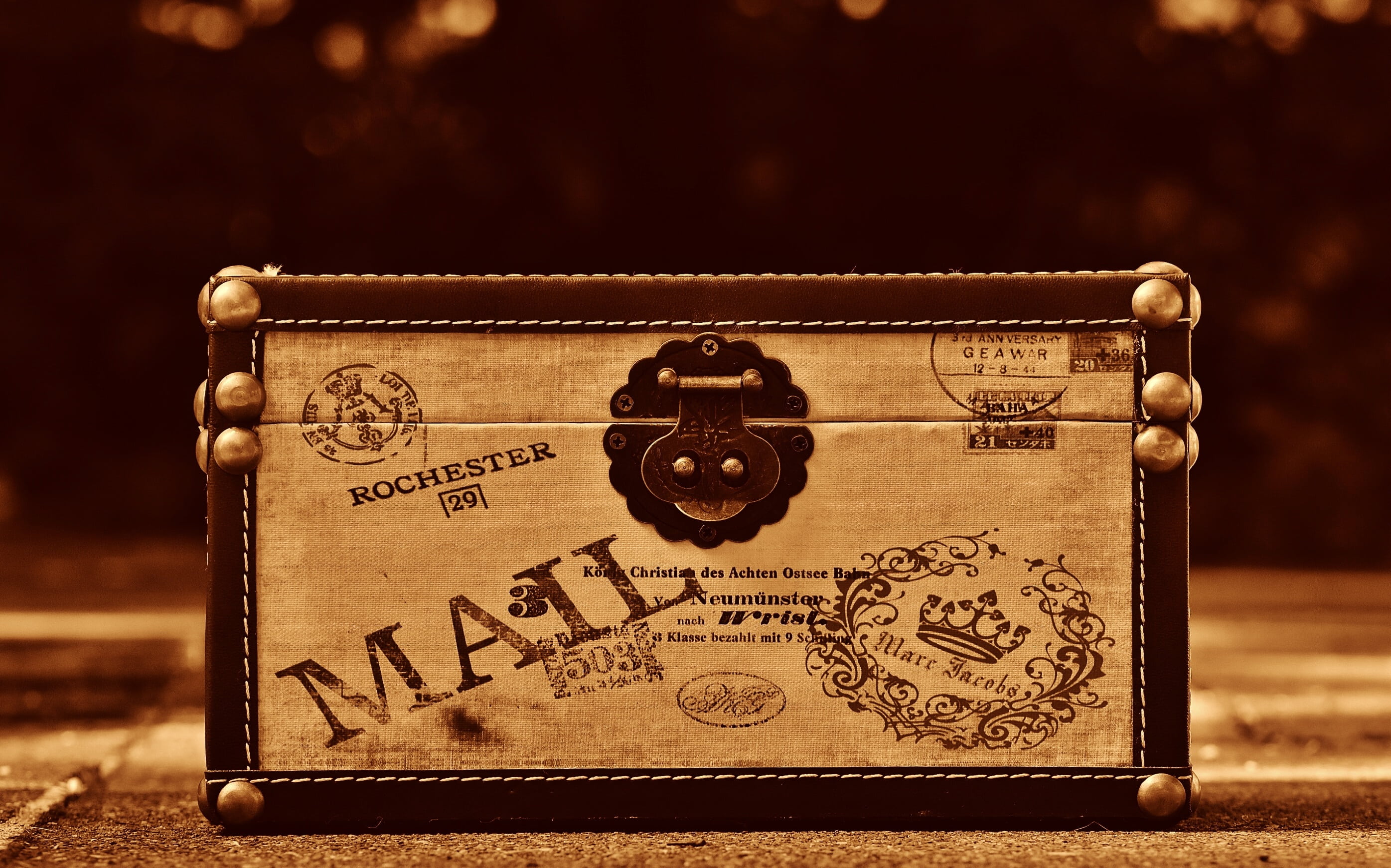 retro styled, go away, wild west, no people, mail, old, architecture, communication, safety, closure, history, old-fashioned, sepia, day, man made object, HD Wallpaper