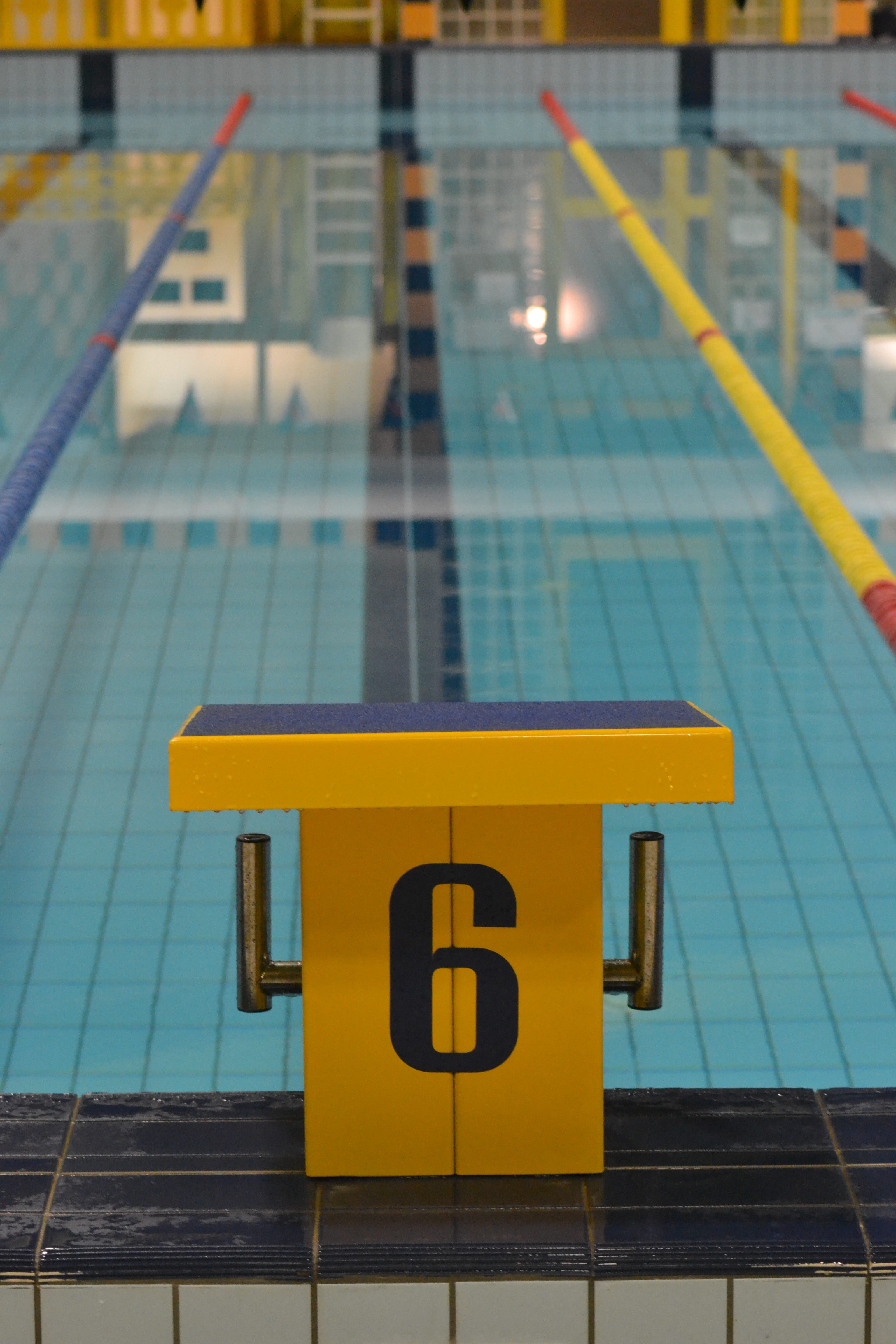 sign, day, built structure, high angle view, olympics, yellow, game, swimming, guidance, nature, health, water, empty, line, school, city, outdoors, safety, Phone HD Wallpaper