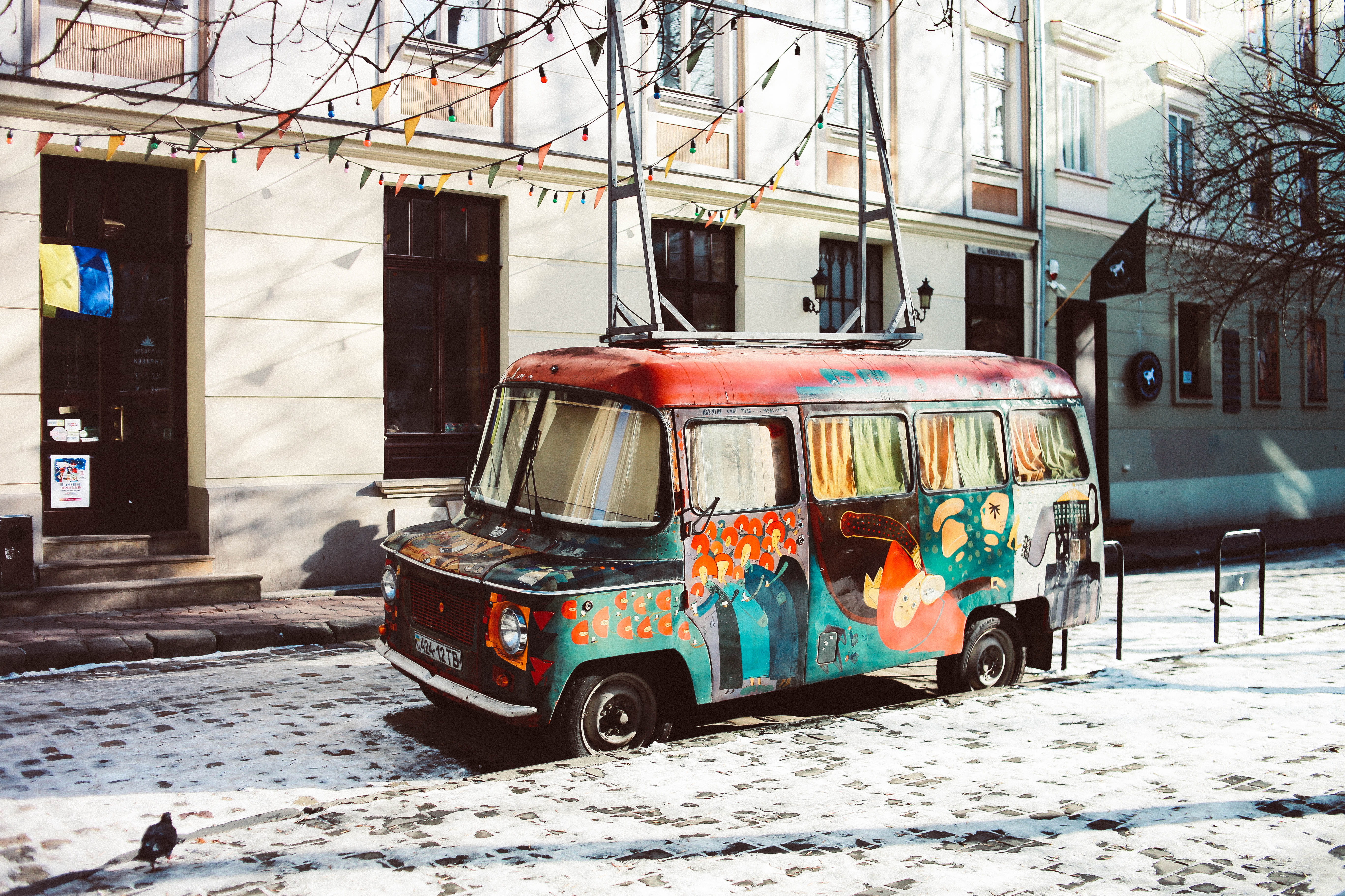 car, urban, transportation, red, snow, road trip, art, road, motor vehicle, parked, beside, caravan, day, cold, vintage, bus, building, architecture, building exterior, HD Wallpaper