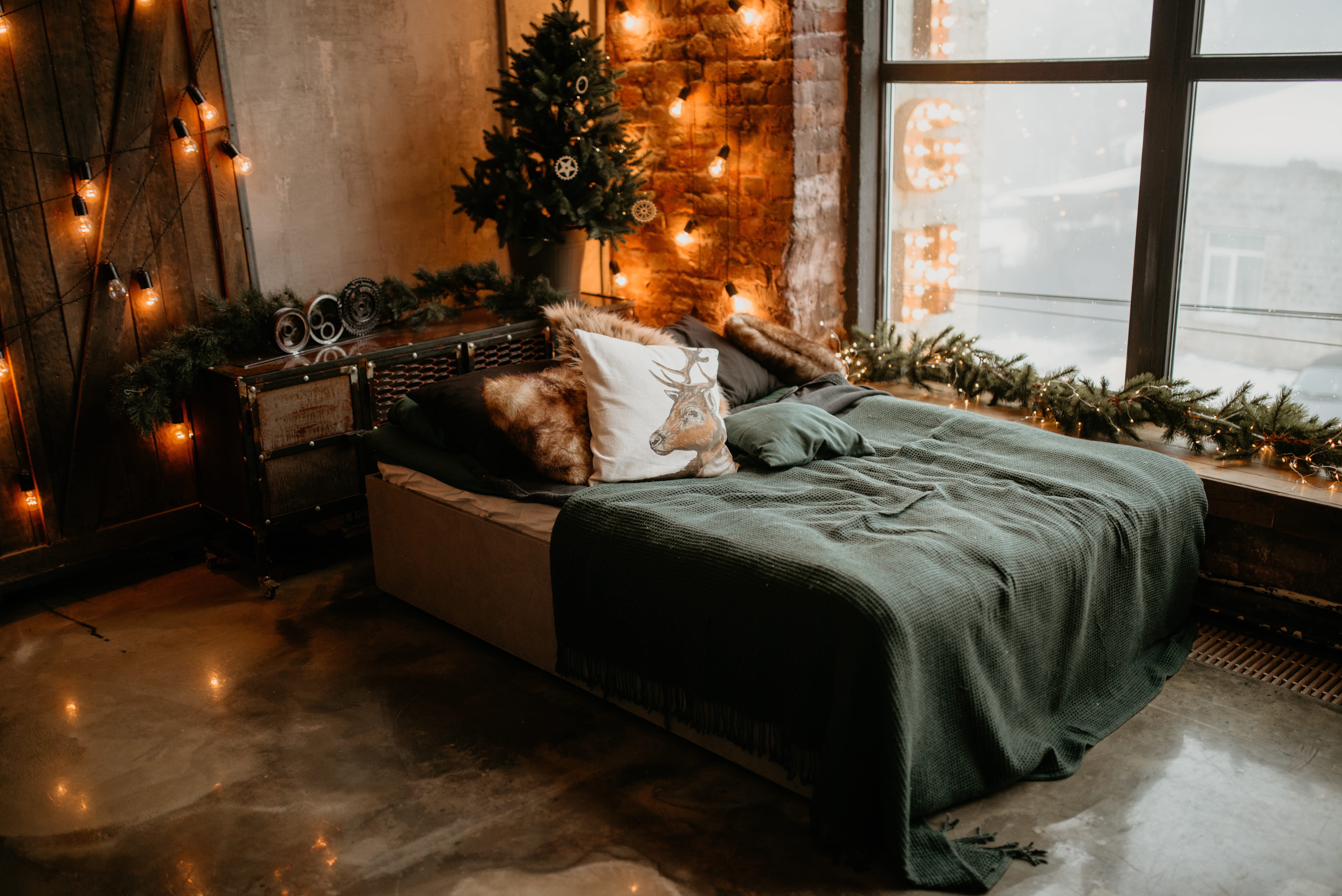 christmas, bed, bedspread, holiday, christmas lights, pillow, loft, 5K, interior, night, plant, tree, bedroom, christmas tree, bedsheet, furniture, modern, HD Wallpaper