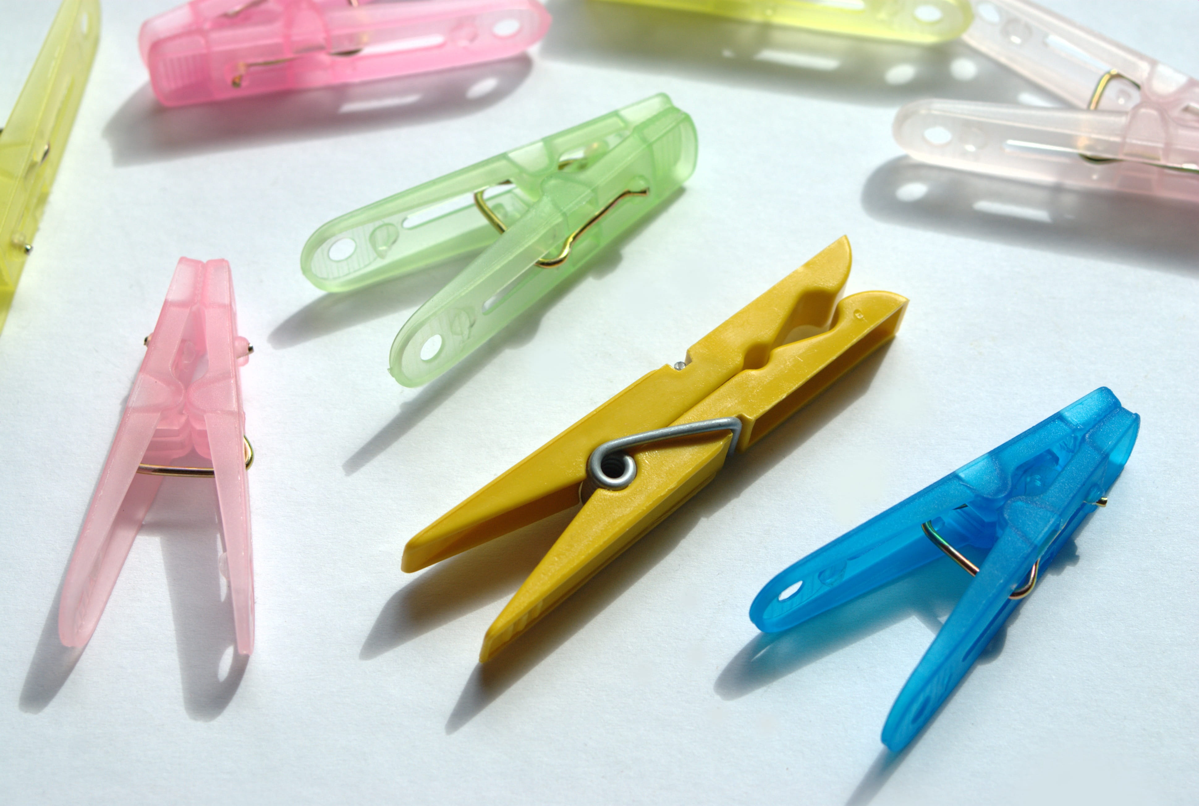 still life, texture, award, decoration, clothes, clip, scissors, group of objects, artistic, different, clothing, office, pattern, colorful, tools, colored, HD Wallpaper