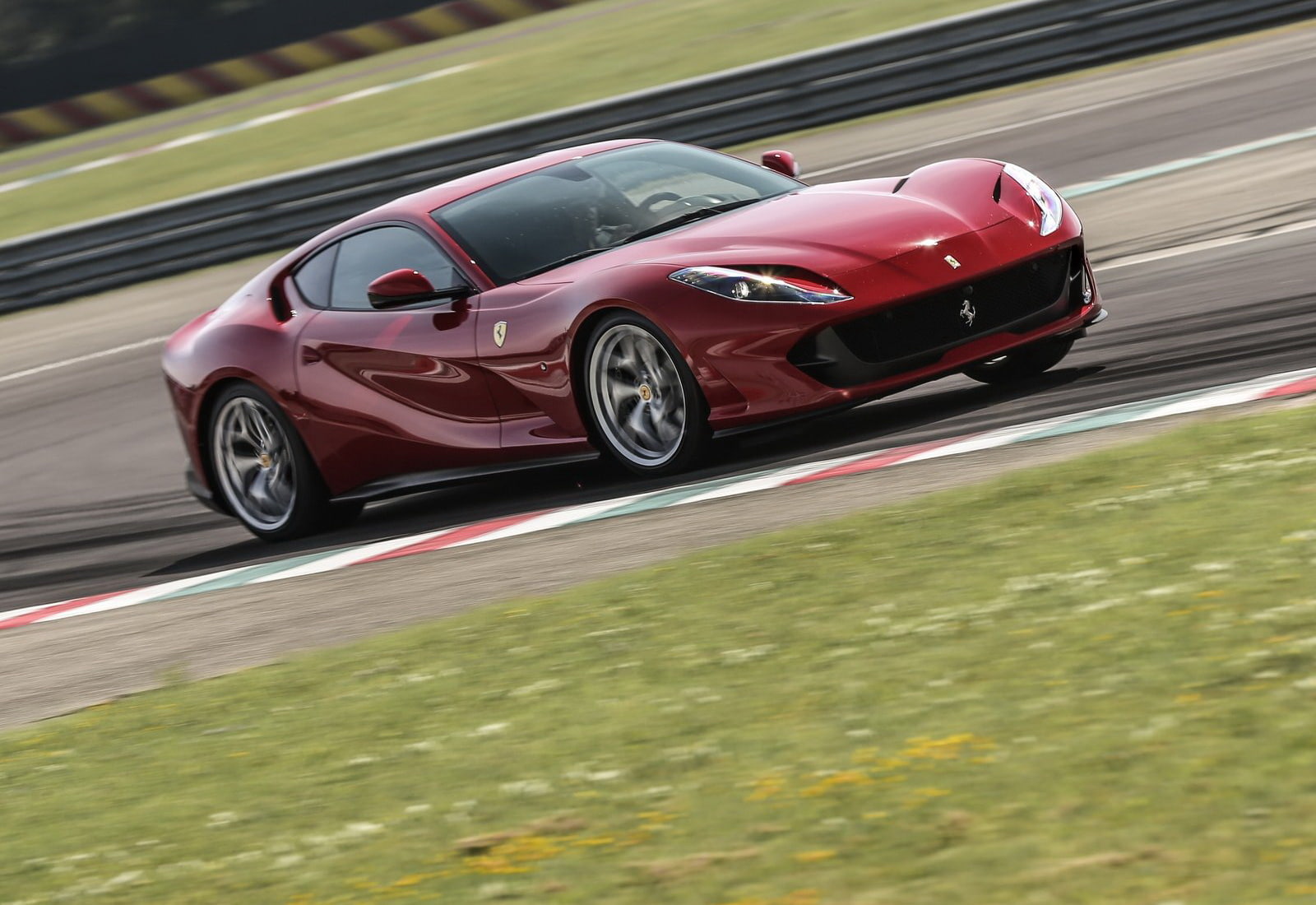 car, luxury, (2018), day, 720P, transportation, superfast, shiny, city, land vehicle, blurred motion, 812, speed, red, road, sports car, no people, racecar, HD Wallpaper