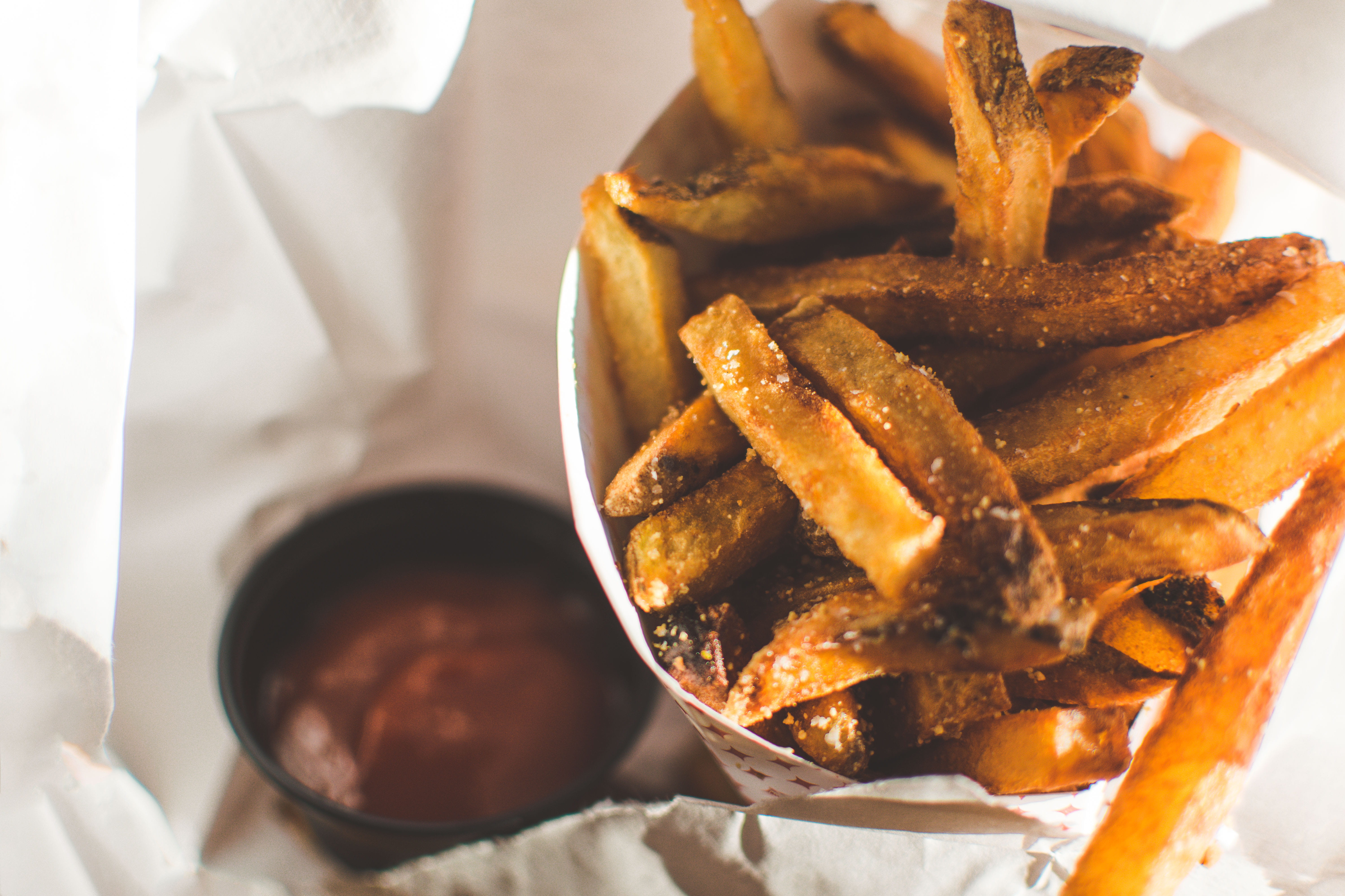 cone, chip, still life, no People, ketchup, freshness, french, saucer, snack, french food, close-up, fast food, focus, photo, gourmet, french Fries, condiment, HD Wallpaper