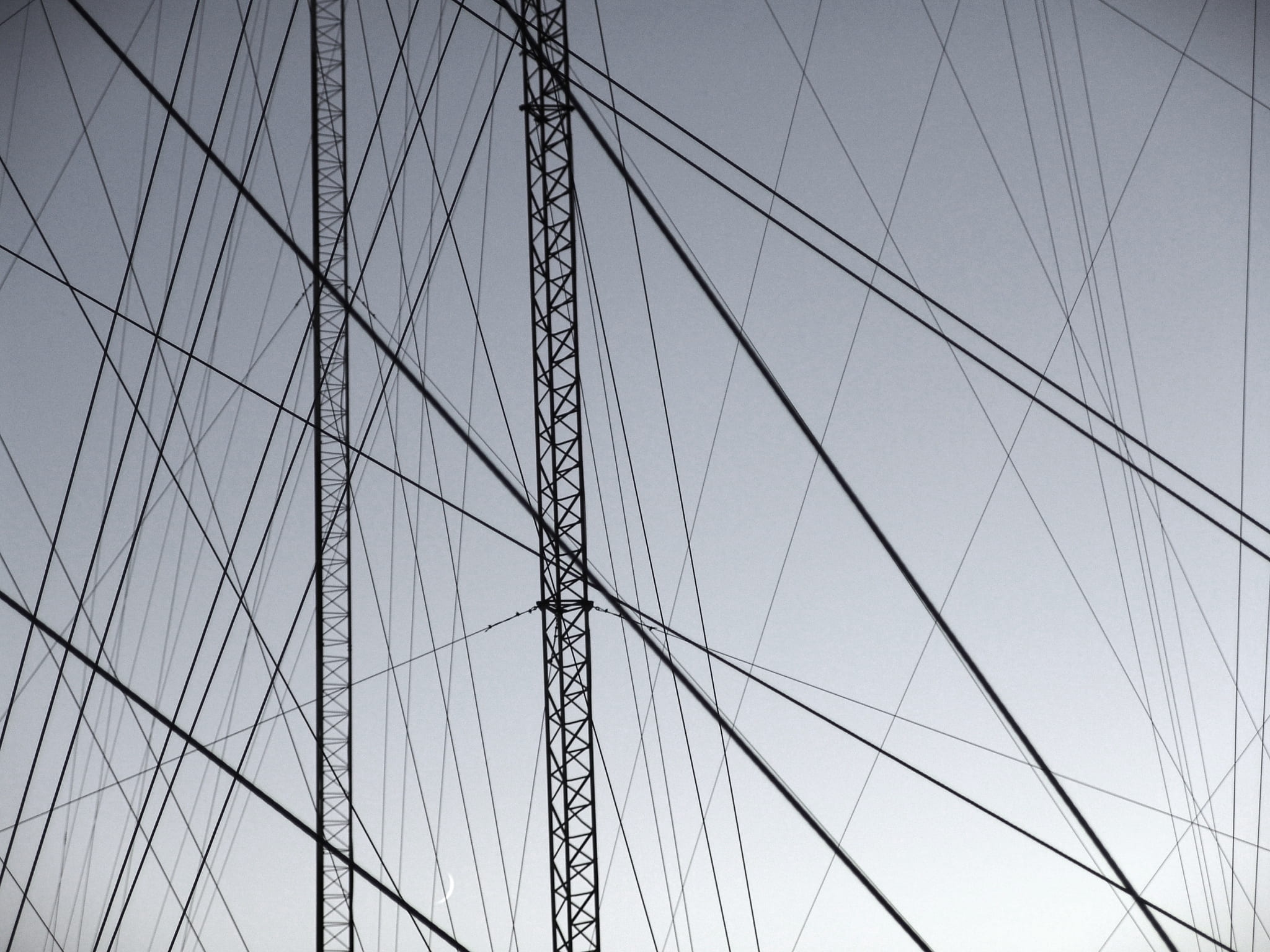 connection, ship, wires, nature, low angle view, photography, steel, rigging, pylon, water, structure, day, pole, gray, mast, rope, 1080P, outdoors, photo, HD Wallpaper