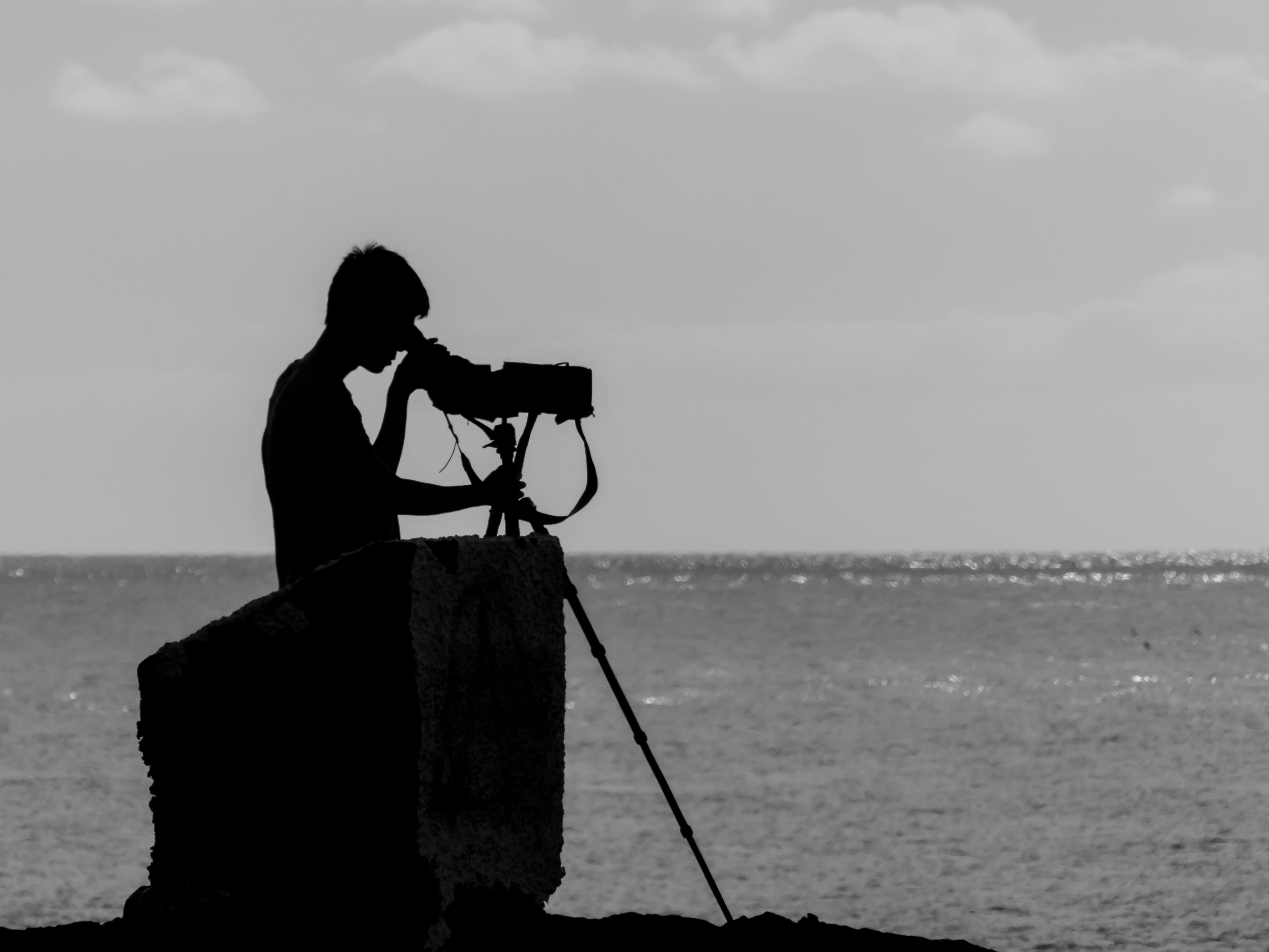 looking at view, 4K, landscape, vacations, viewpoint, person, travel, adventure, sky, standing, water, telescope, leisure, summer, horizon, silhouette, HD Wallpaper