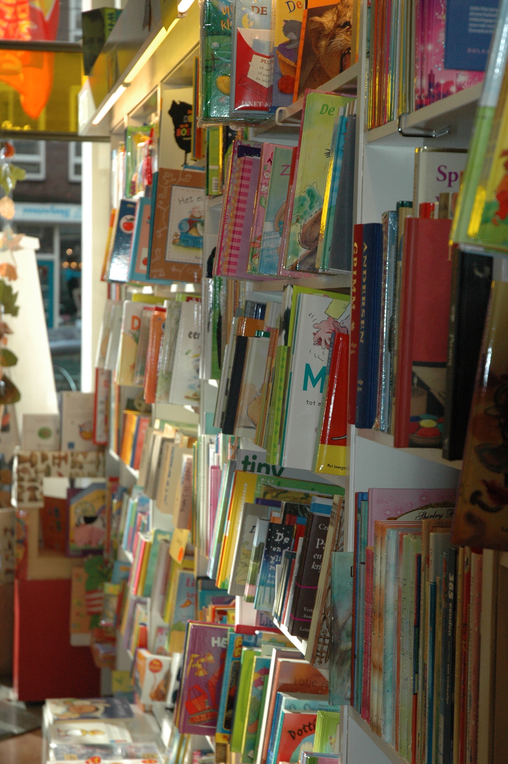 for sale, multi colored, variation, read, bookcase, publication, still life, library, education, bookstore, choice, collection, abundance, arrangement, Phone HD Wallpaper