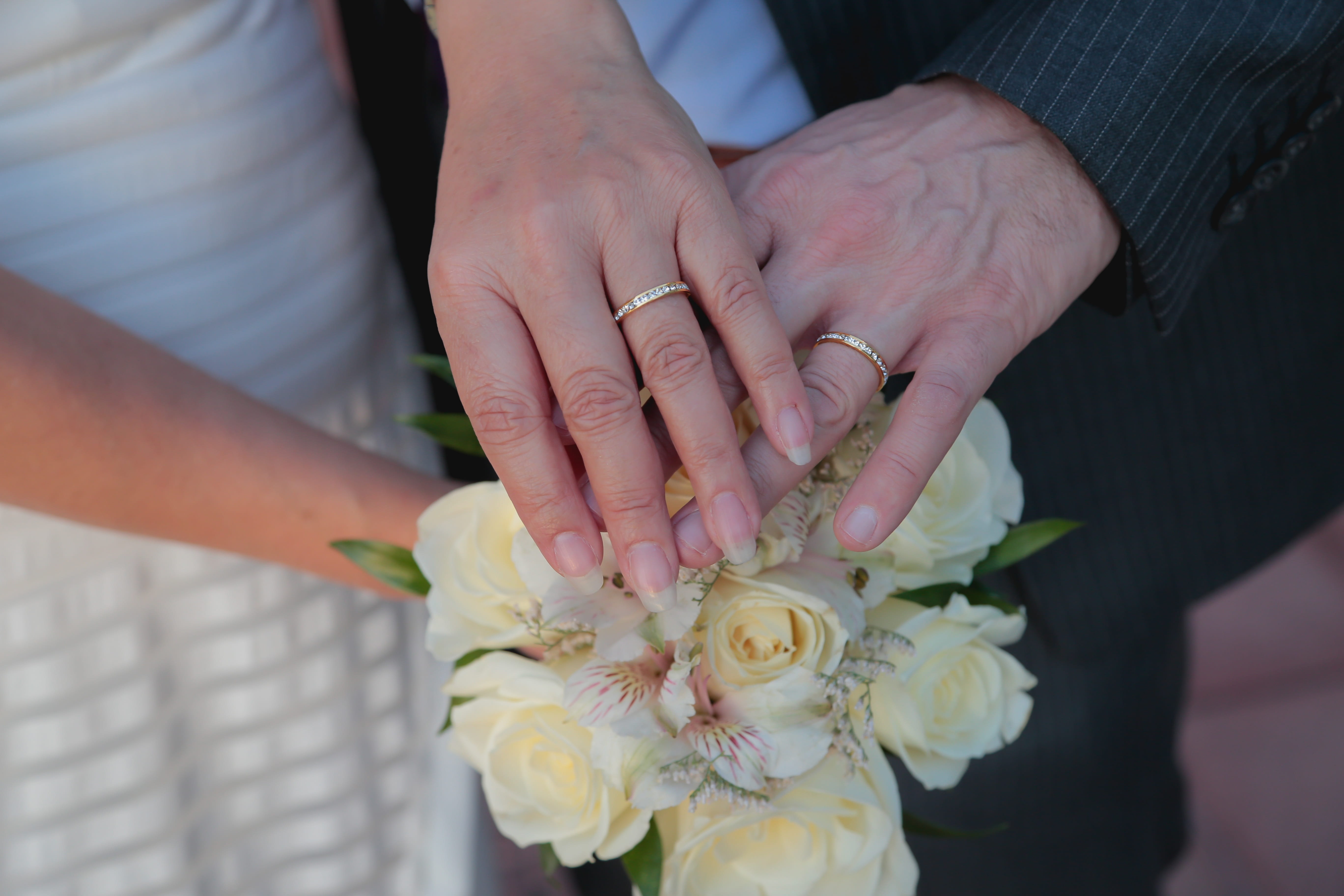 men, human hand, love, ring, wedding ceremony, 5K, women, finger, event, celebration, flower arrangement, flowering plant, newlywed, two people, adult, HD Wallpaper