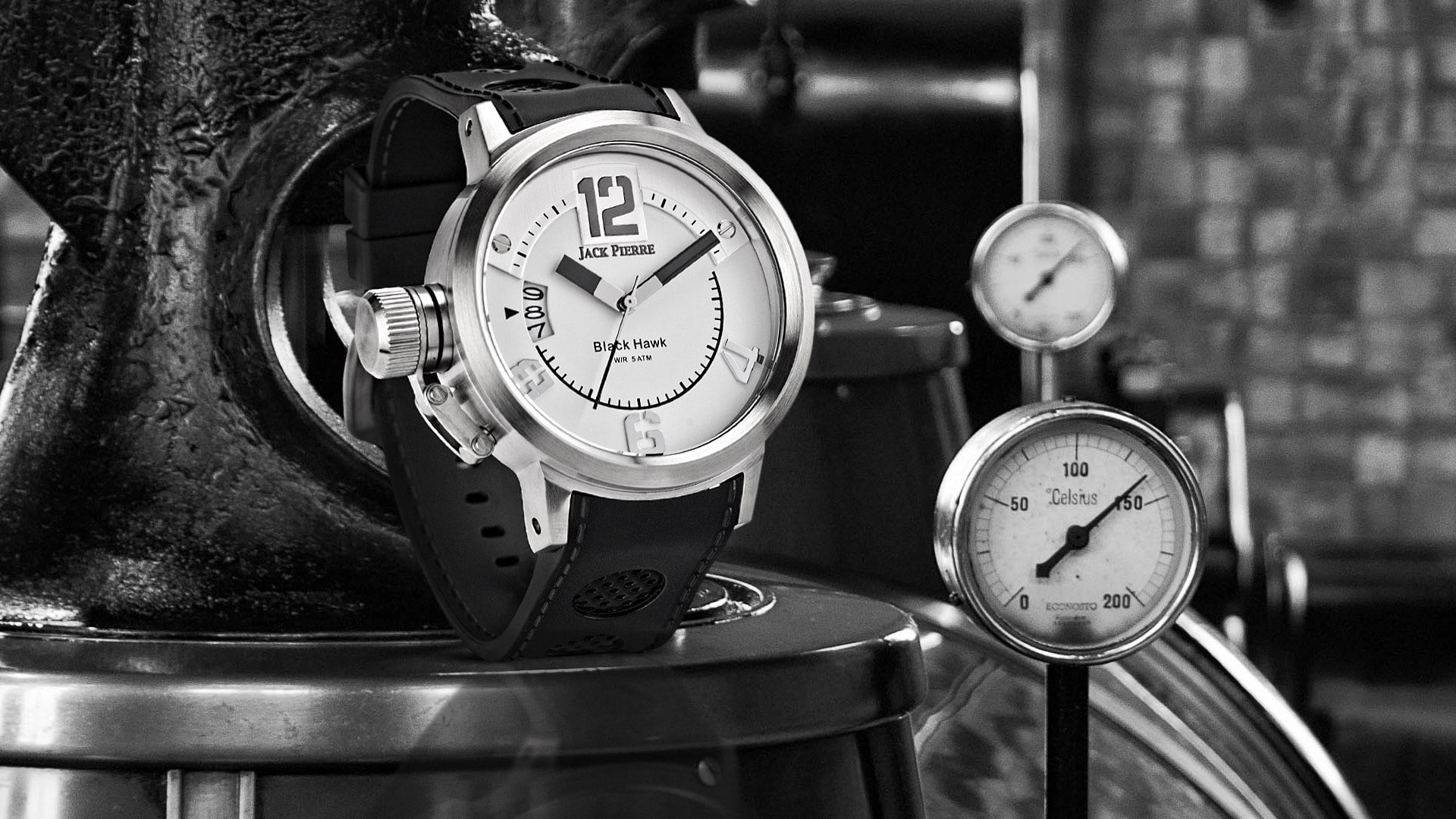 machinery, clock face, time, metal, equipment, pressure gauge, accuracy, meter - instrument of measurement, clock, technology, focus on foreground, machine part, HD Wallpaper