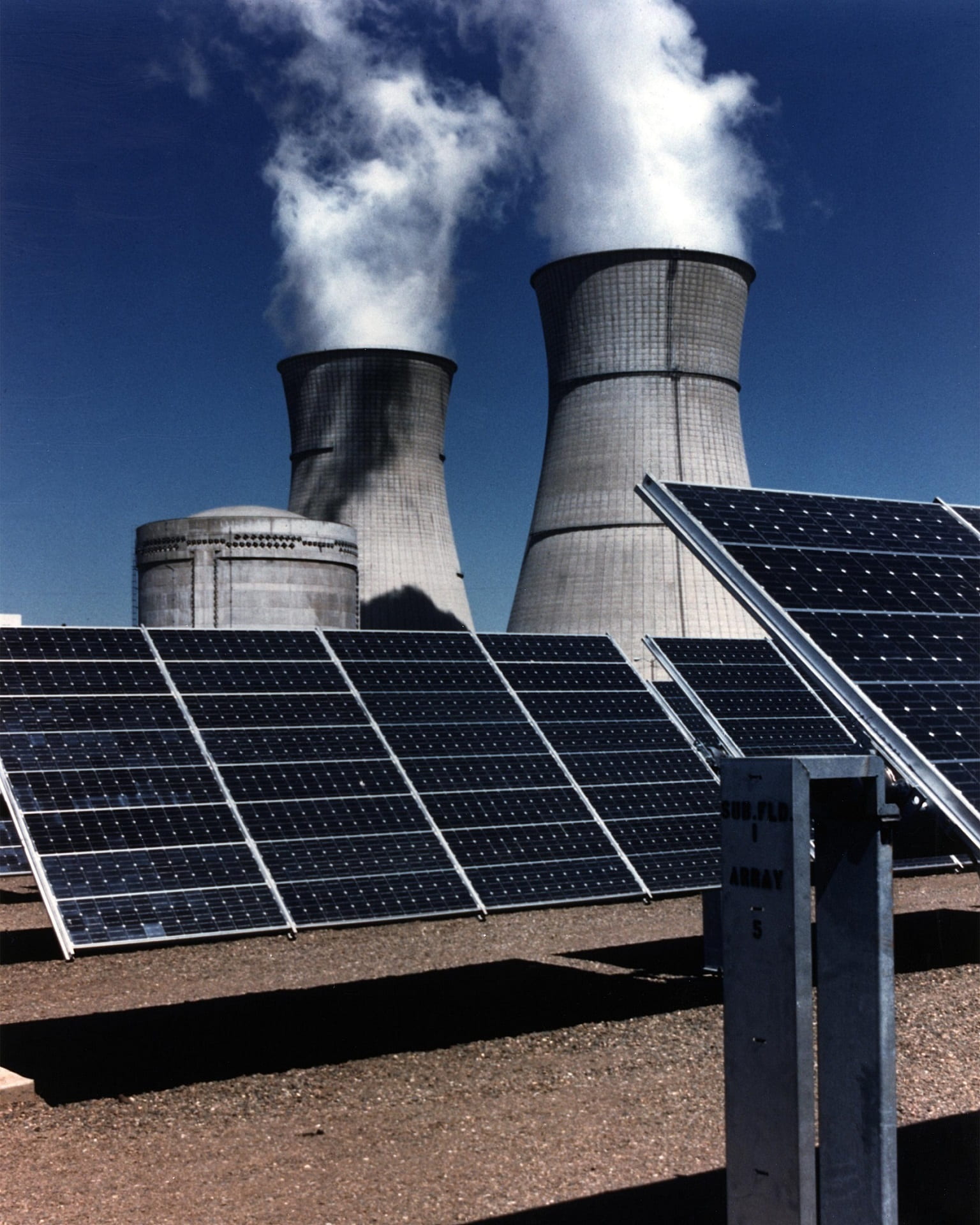 sustainable resources, 1080P, sun, photo, exhaust, clean, day, factory, solar, energy, alternative energy, power supply, architecture, renewable, generation, Phone HD Wallpaper