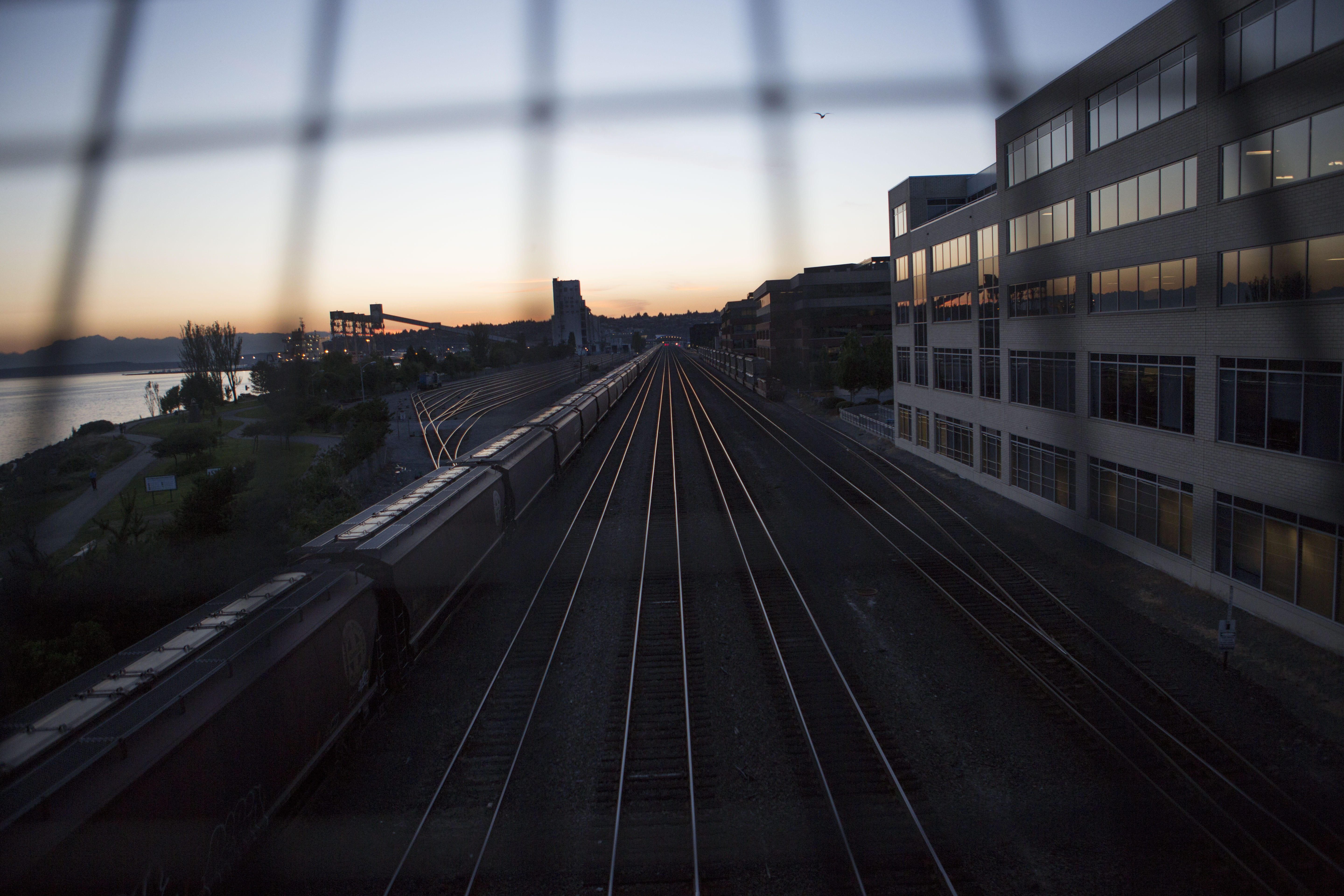 train track, lines, city, leading lines, no people, track, transportation, public transportation, architecture, train - vehicle, sunset, skyscraper, united states, HD Wallpaper