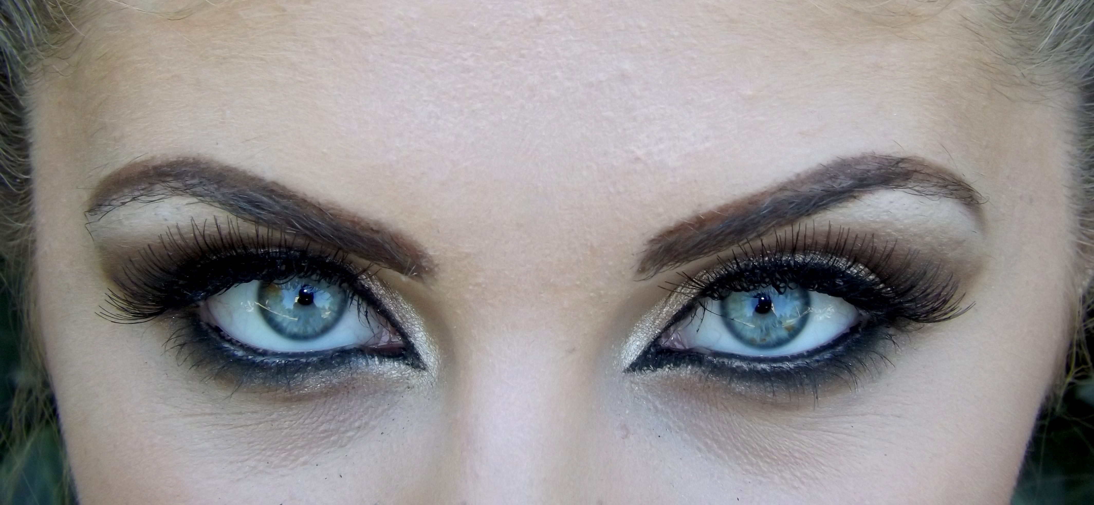 close-up, women, eyeshadow, human, eyebrow, beauty, 4K, portrait, eyeball, eyeliner, eye, seductive, beautiful woman, blue, one person, eyesight, eyelash, HD Wallpaper