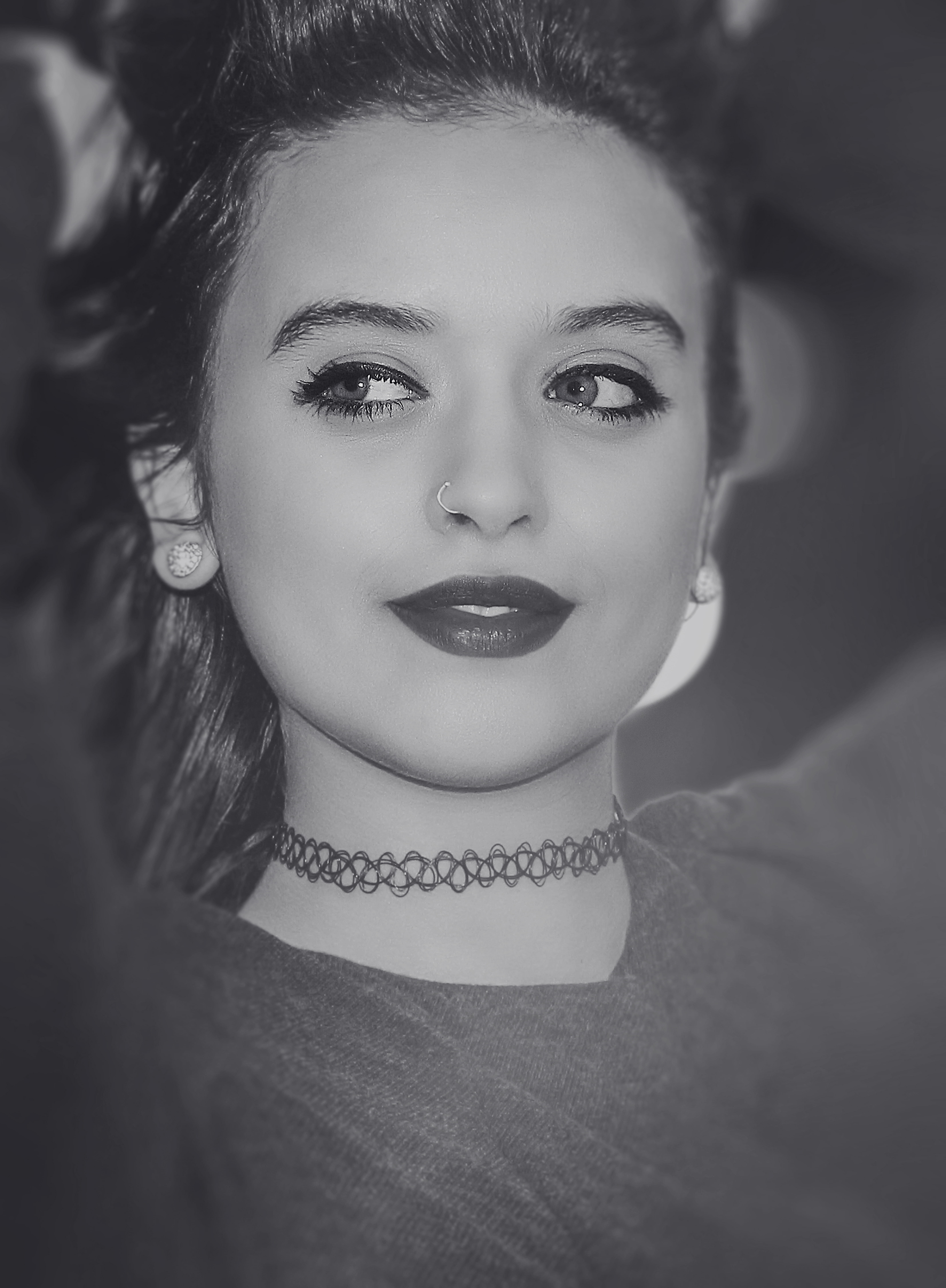 asilah, women, hairstyle, adult, leisure activity, eyes, looking at camera, black, close-up, eyelash, young women, leps, real people, headshot, portrait, Phone HD Wallpaper