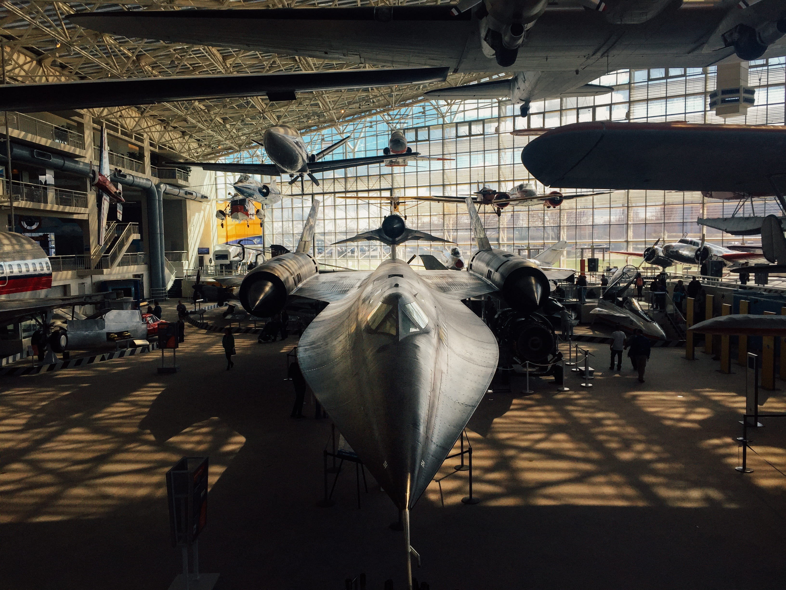 people, men, real people, business, airplane, boeing, travel, airplanes, group of people, women, transport, pilot, day, mode of transportation, sr-71, shadow, HD Wallpaper