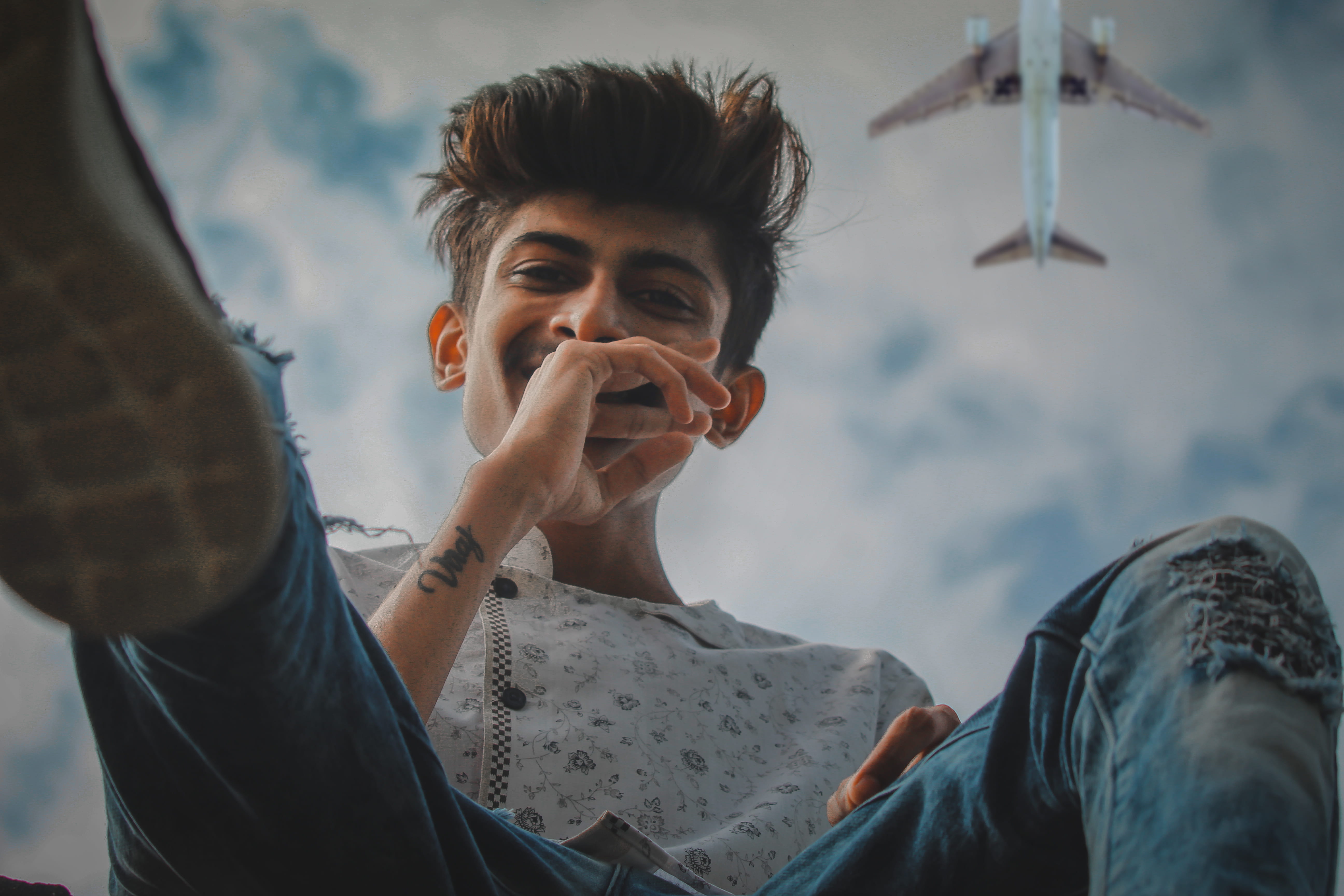 day, hand, lifestyles, hair, portrait, low angle view, looking at camera, boy, airplane, casual clothing, young men, wearing, leisure, outdoors, man, happiness, HD Wallpaper