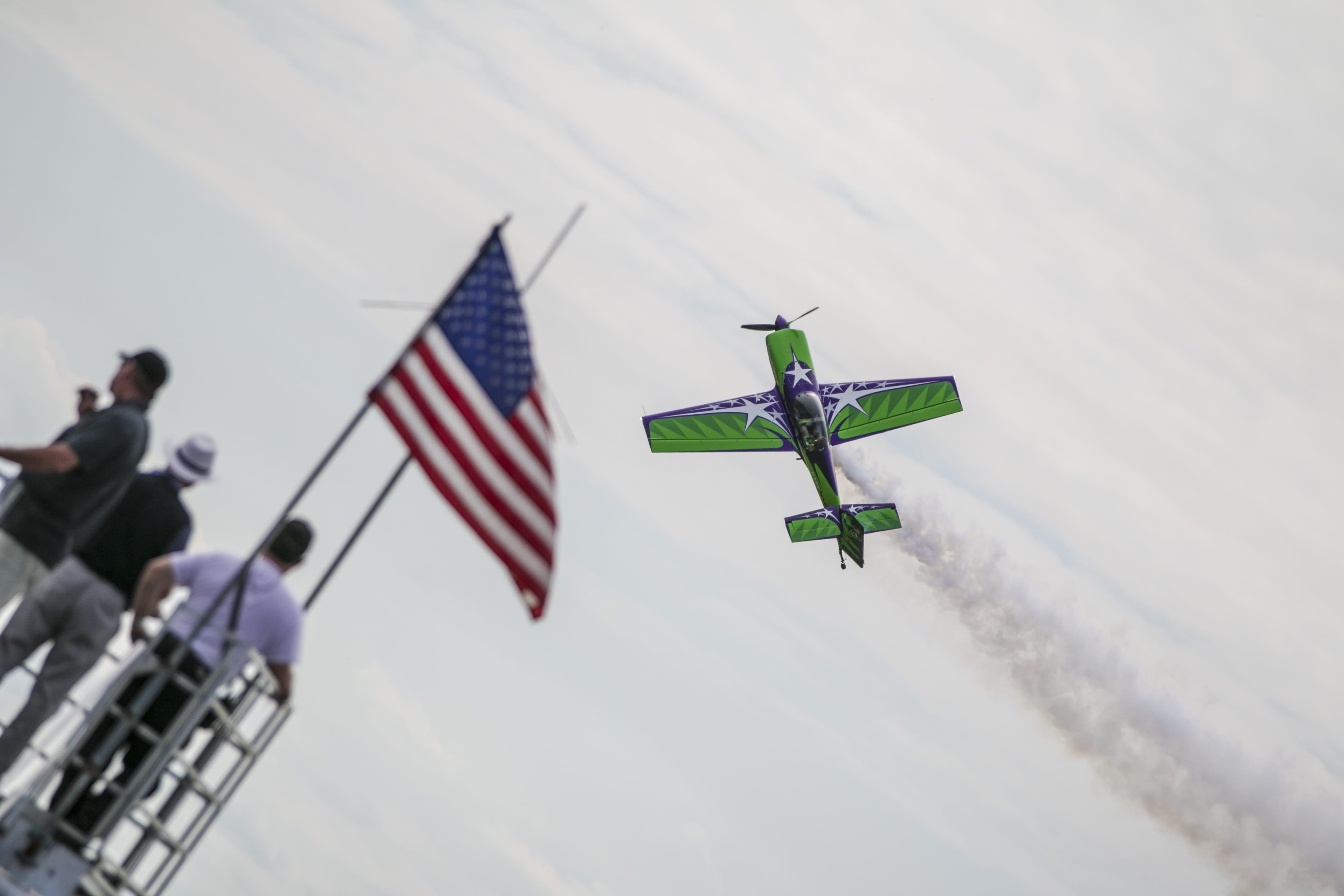 military, plane, 4K, flight, propeller, show, low angle view, team, cloud - sky, built structure, fighter plane, event, stunt, aeroplane, nature, aerobatic, HD Wallpaper