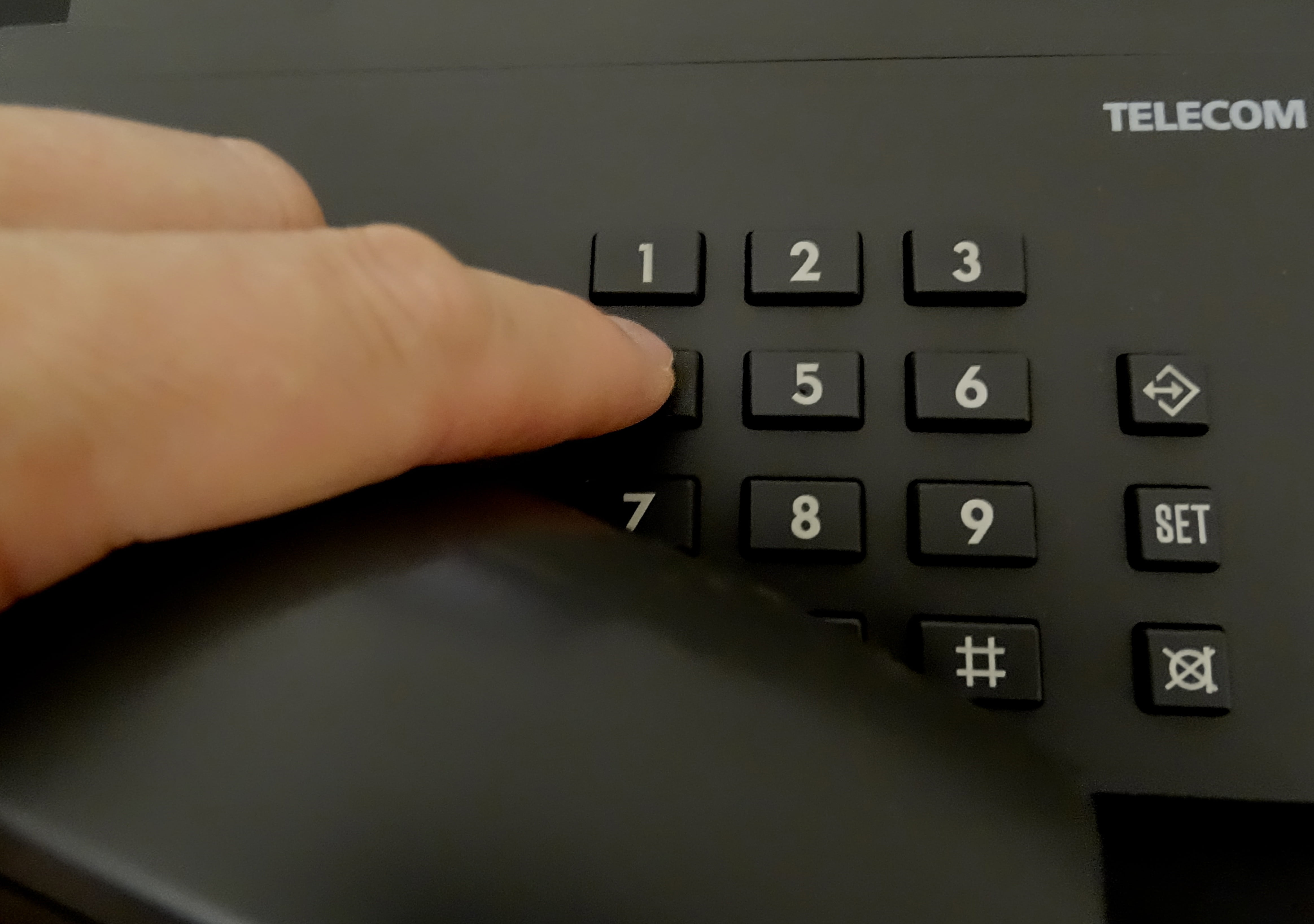 contact, computer key, number, indoors, calculator, black, telephone, keypad, computer keyboard, close-up, select, finger, text, connection, keyboard, communication, HD Wallpaper