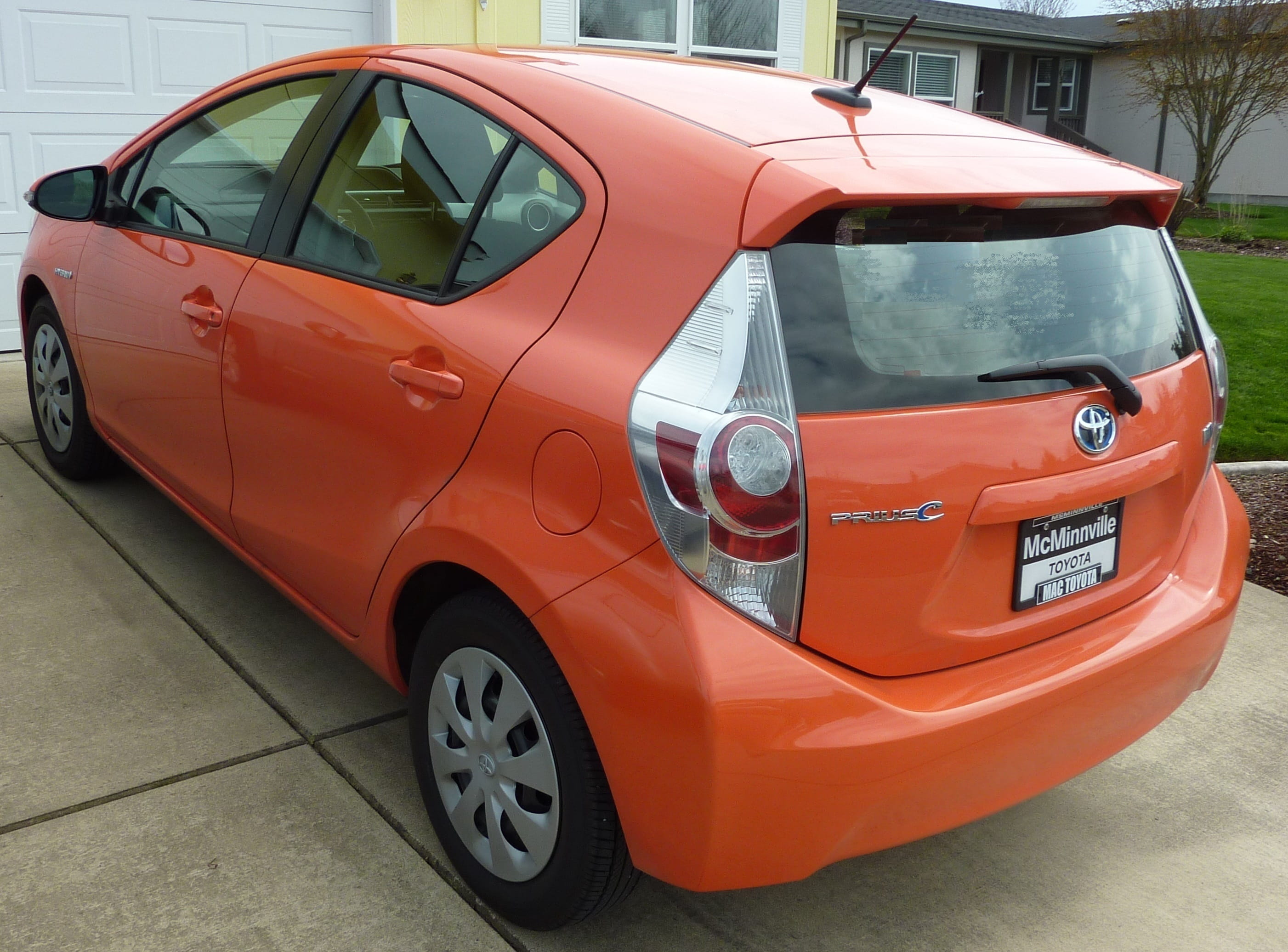 red, technology, luxury, built structure, prius, hybrid, mileage, city, land vehicle, no people, car, stationary, road, environmental, orange color, day, HD Wallpaper