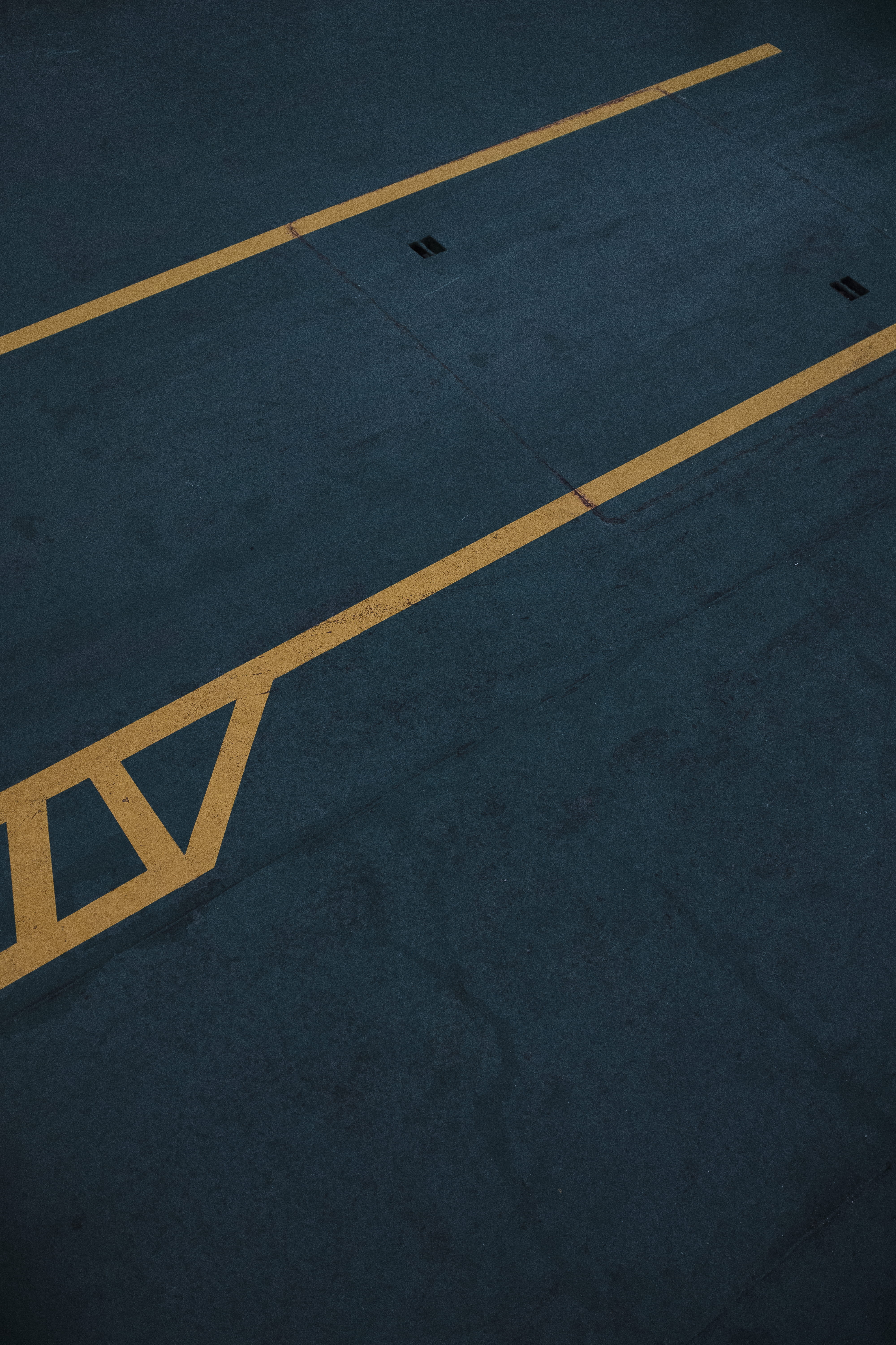 5K, city, street, denmark, evening, marking, transport, petroleum, yellow, symbol, road sign, road marking, high angle view, graphic, no people, dusk, Phone HD Wallpaper