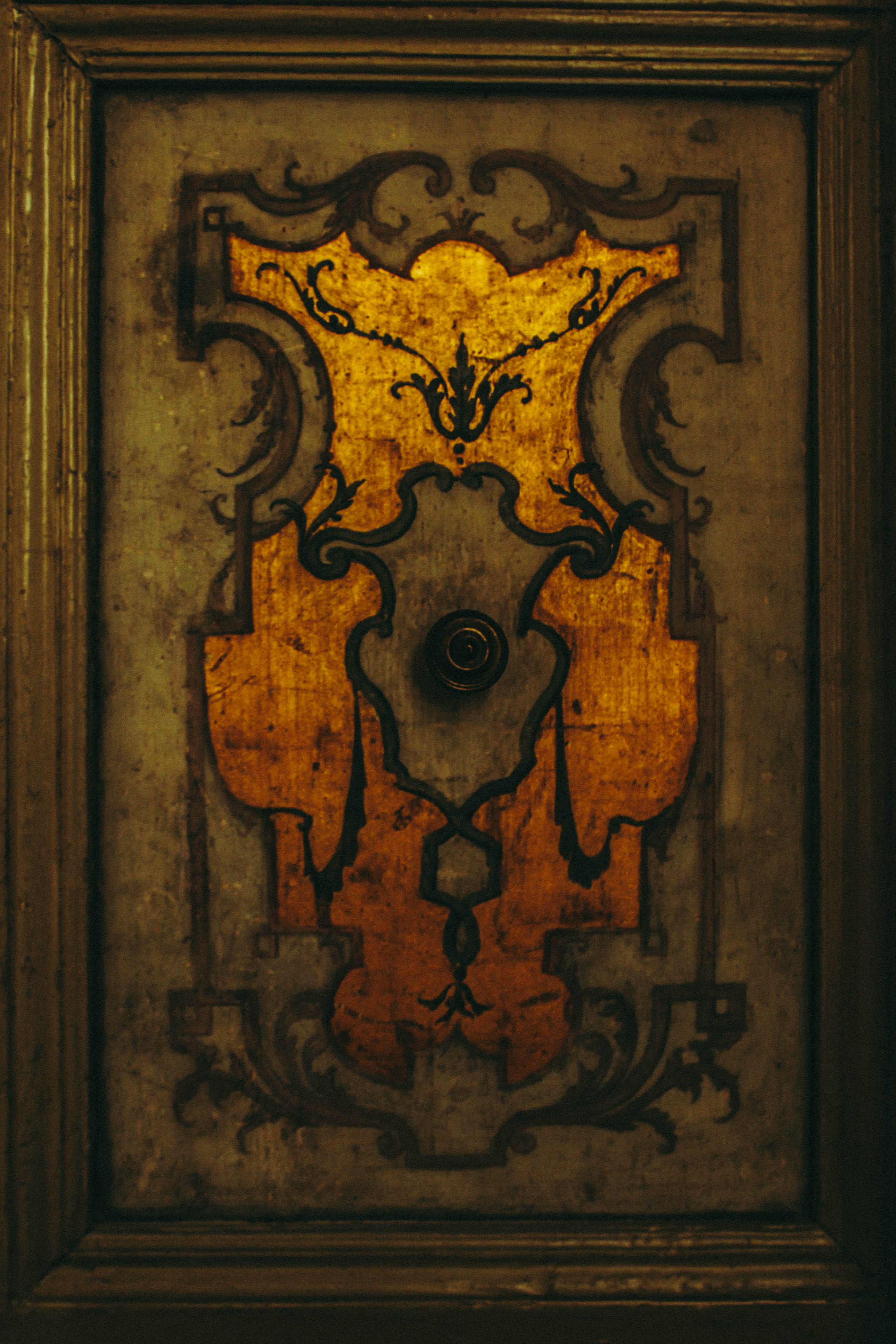 craft, wall - building feature, entrance, art, oro, pattern, close-up, gothic style, museum, full frame, architecture, door, old, italy, indoors, door knocker, Phone HD Wallpaper