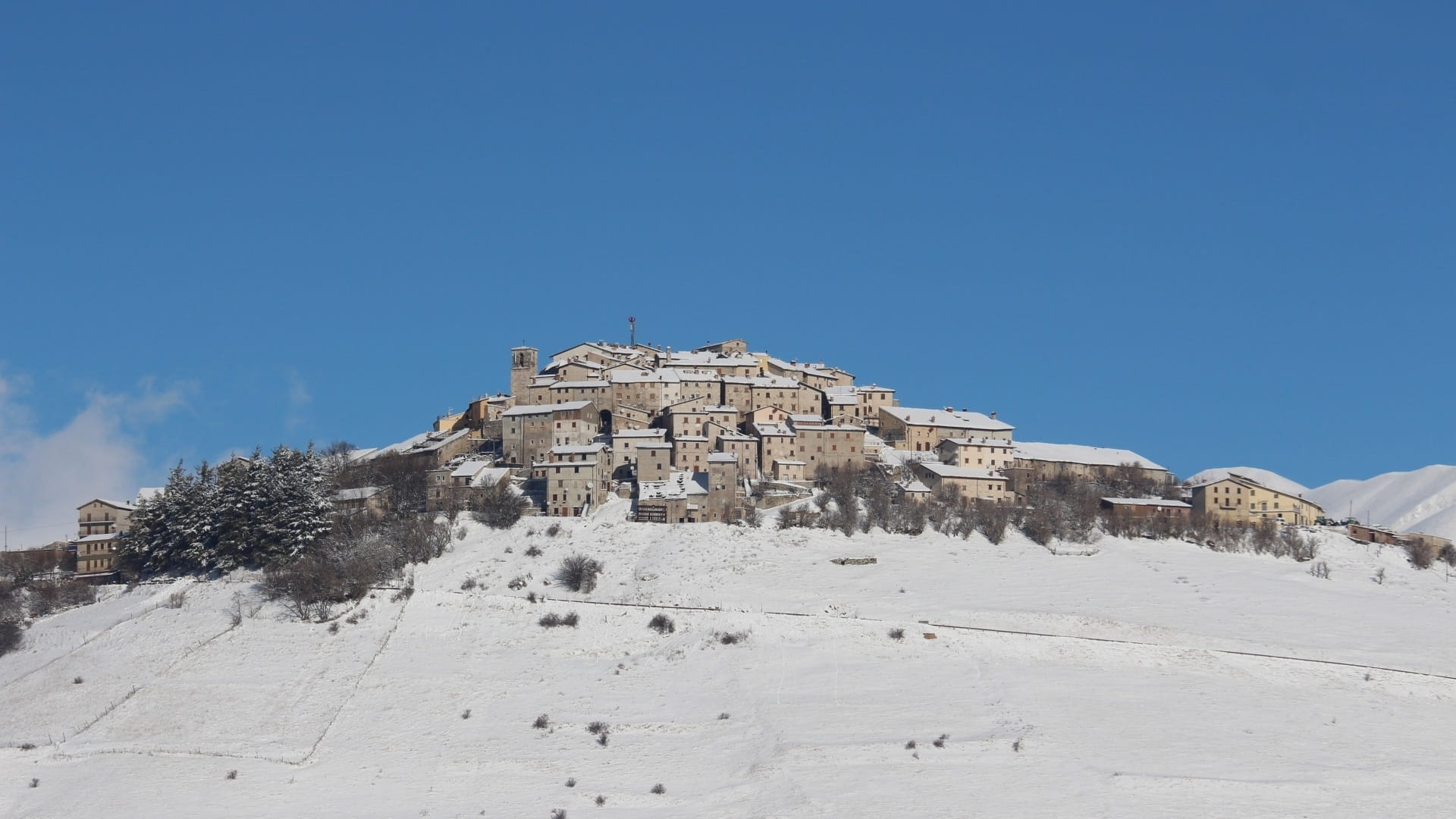 mountain, ancient civilization, scenics - nature, mountains, norcia, snow, the past, travel, landscape, clear sky, low angle view, sky, environment, building exterior, HD Wallpaper