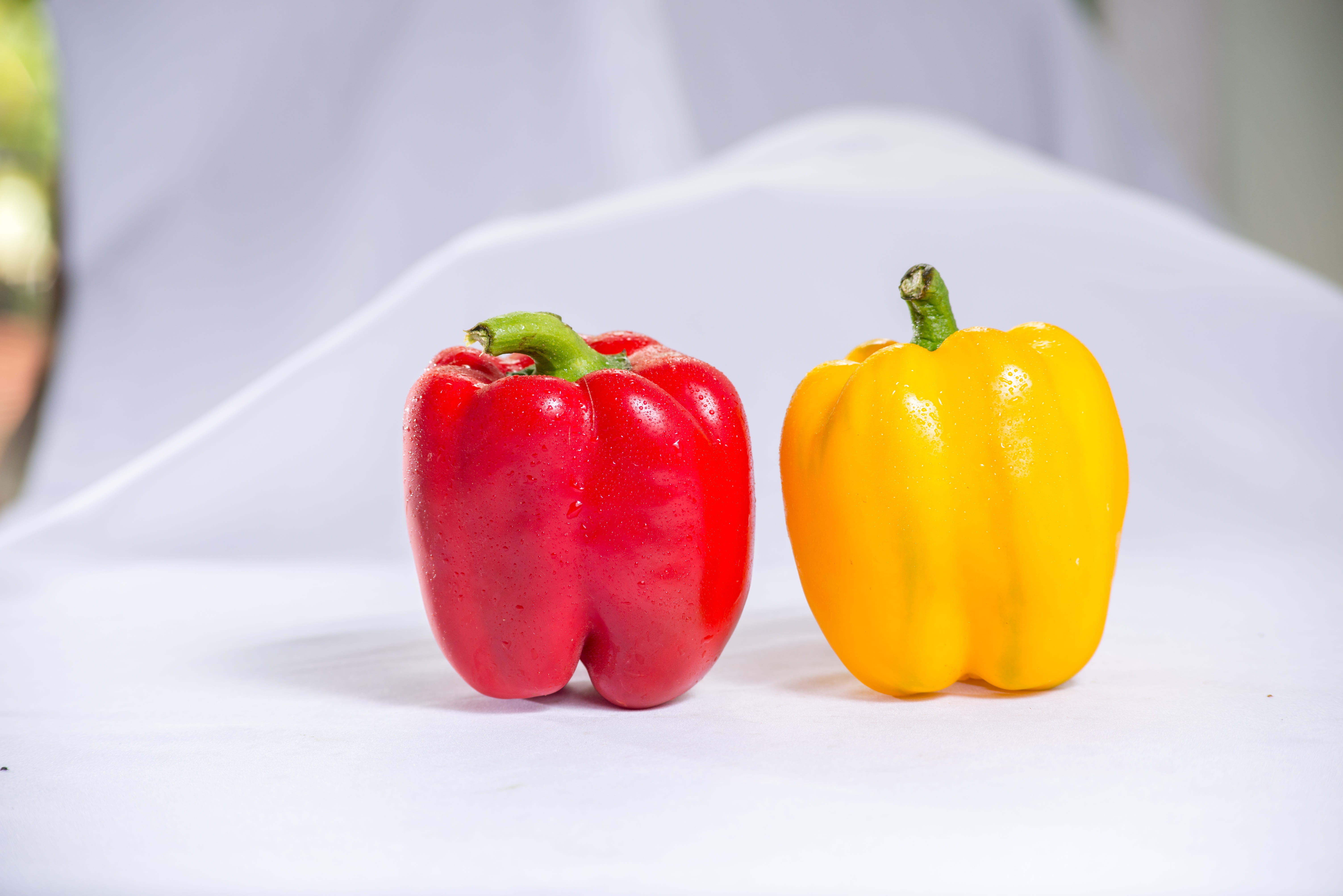 close-up, fruit, red bell pepper, healthy eating, yellow bell pepper, food and drink, group of objects, farmer, vegetable, red, 5K, nature, food, field, HD Wallpaper