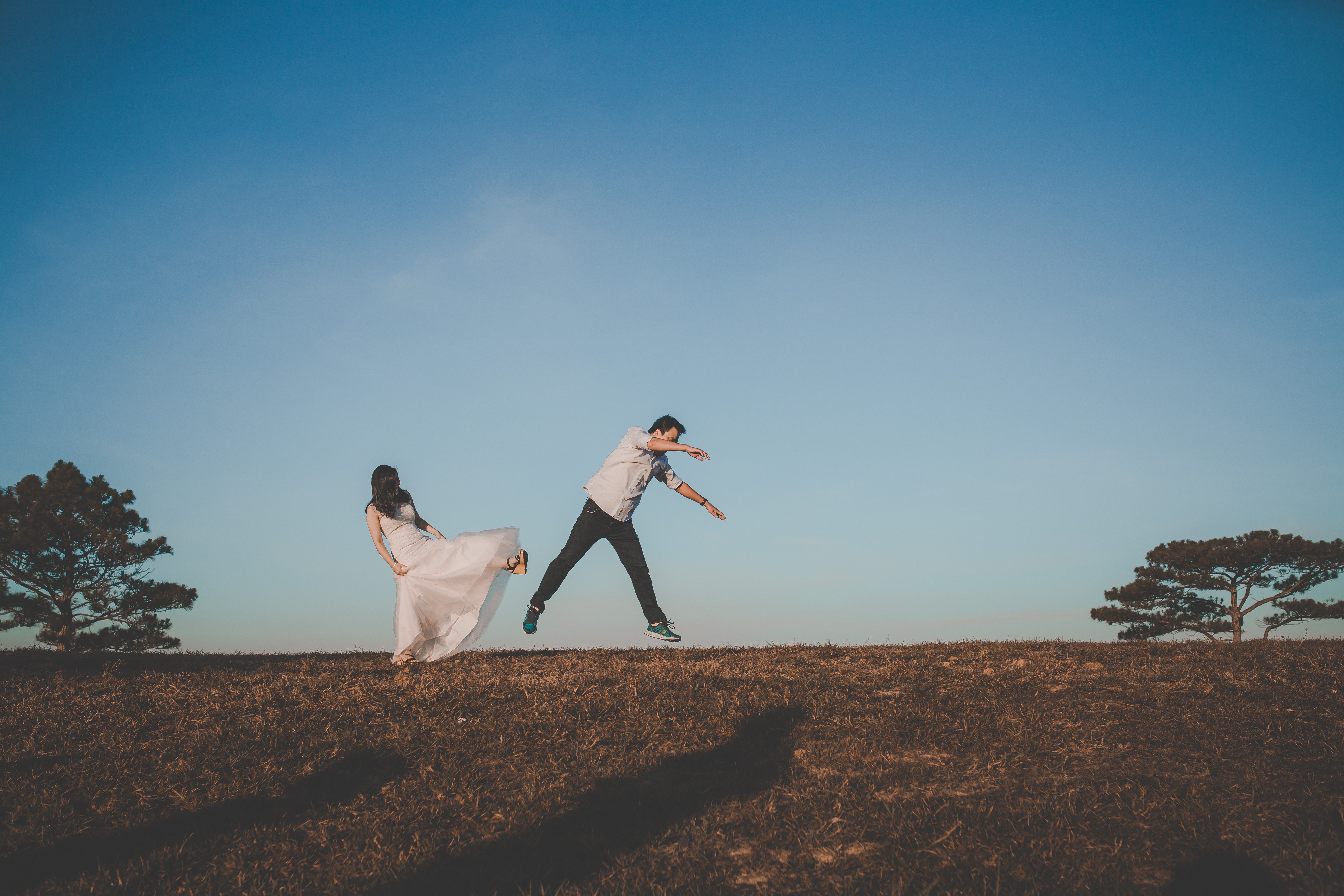 day, young adult, people, adult, sunlight, 5K, two people, dalat, men, april, clear sky, young women, sky, hill thien phuc, women, leisure activity, couple - relationship, HD Wallpaper