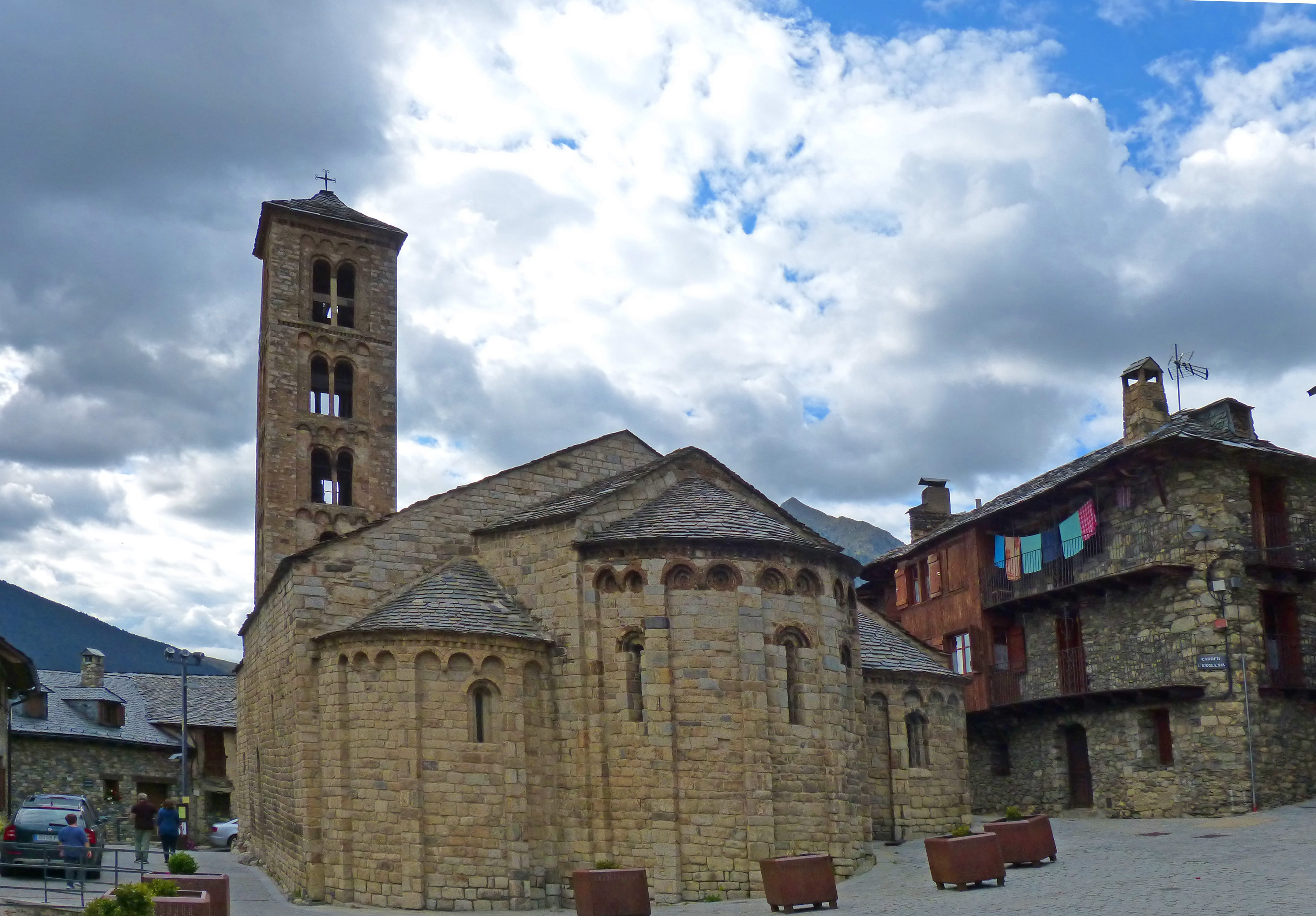 no people, pallars sobirà, outdoors, day, santa maria de taüll, 4K, taüll, belief, sky, tower, spirituality, catalunya, pyrenees, architecture, religion, HD Wallpaper