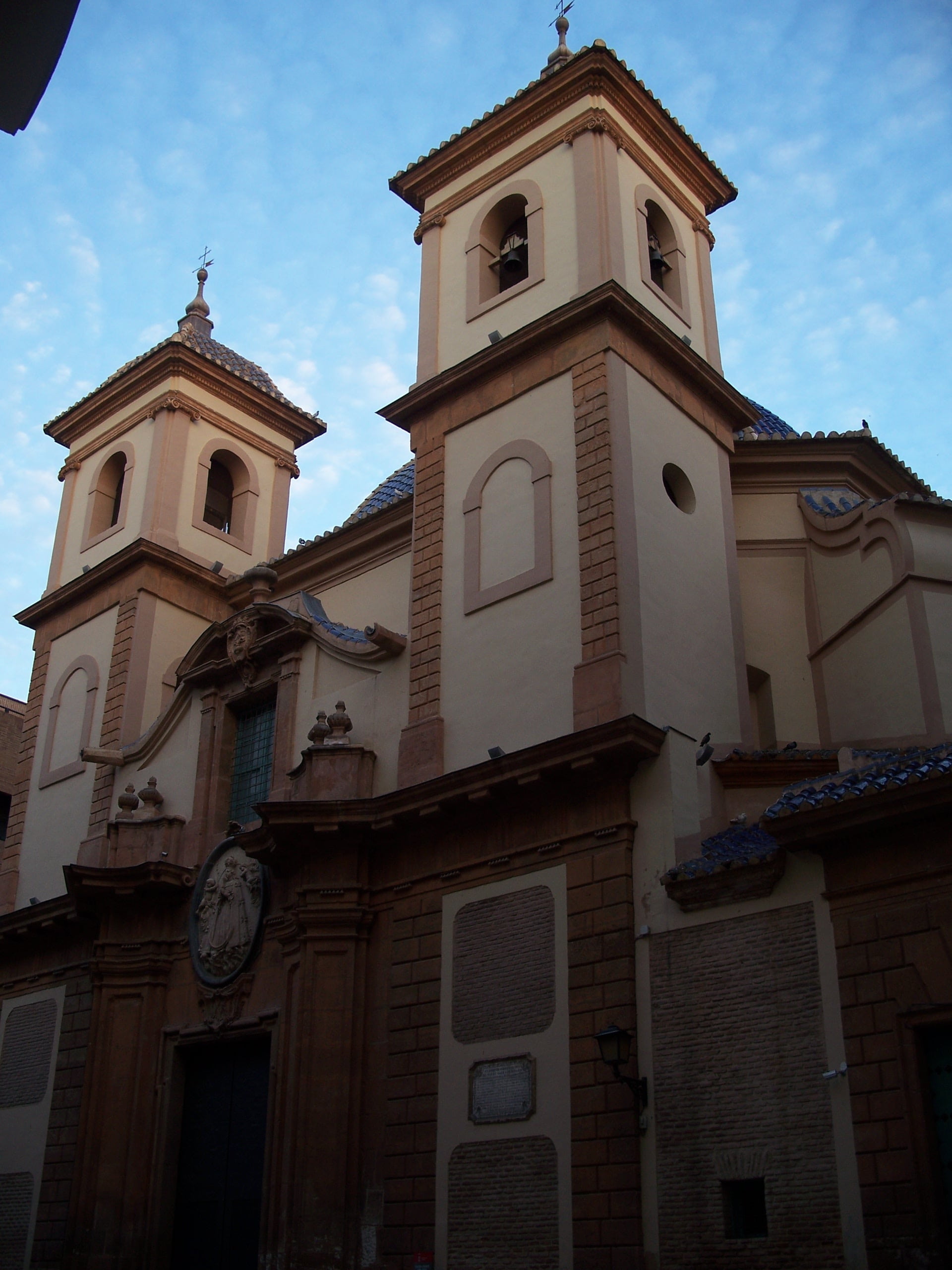 tower, christianity, cloud - sky, bell tower - tower, no people, clock, sky, bell tower, architecture, 2K, church, outdoors, murcia, building exterior, Phone HD Wallpaper
