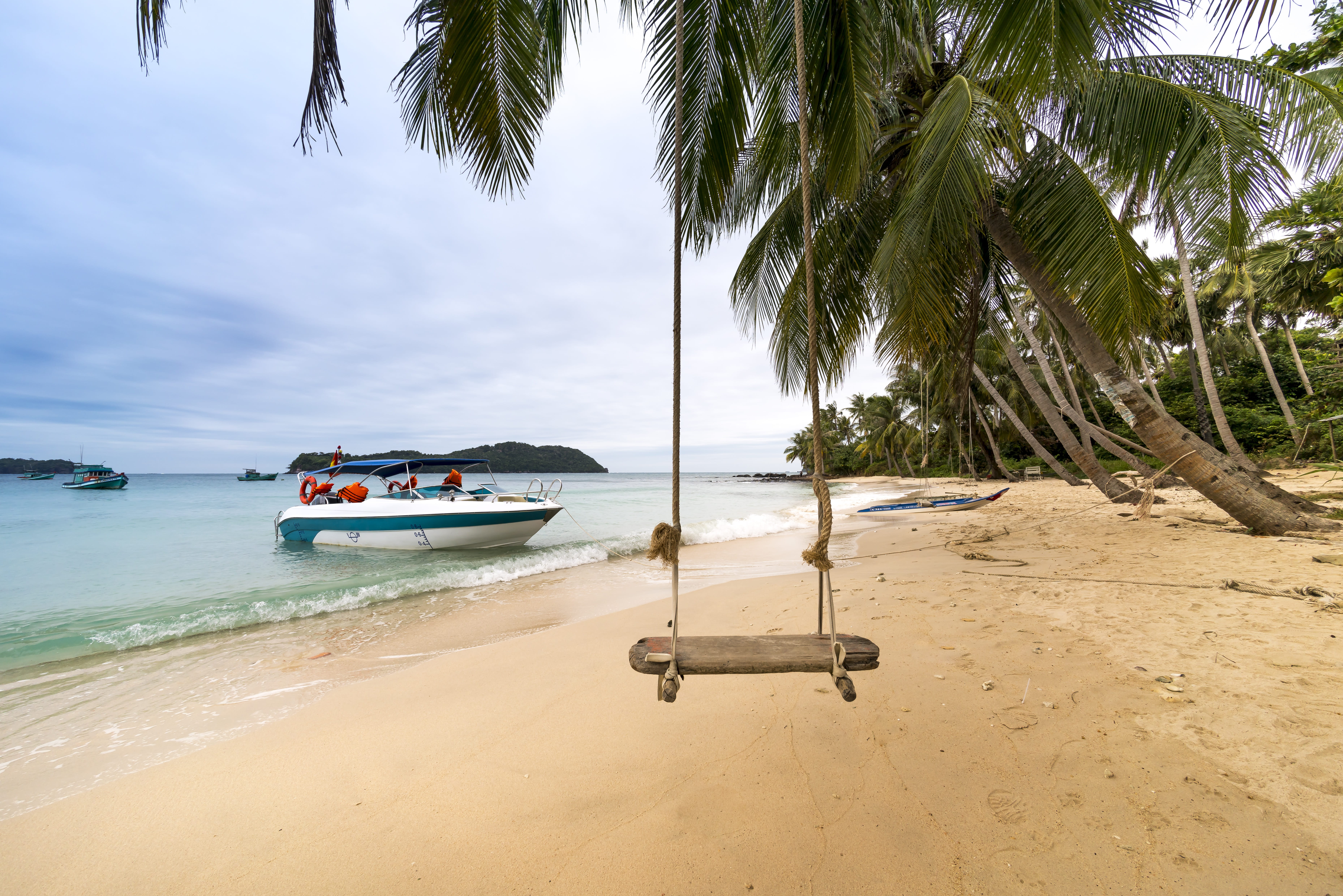 tropical climate, tree, sea, tranquil scene, phuquoc, mode of transportation, melons, 5K, the beach, the ocean, background, relax, plant, vietnam, tranquility, HD Wallpaper