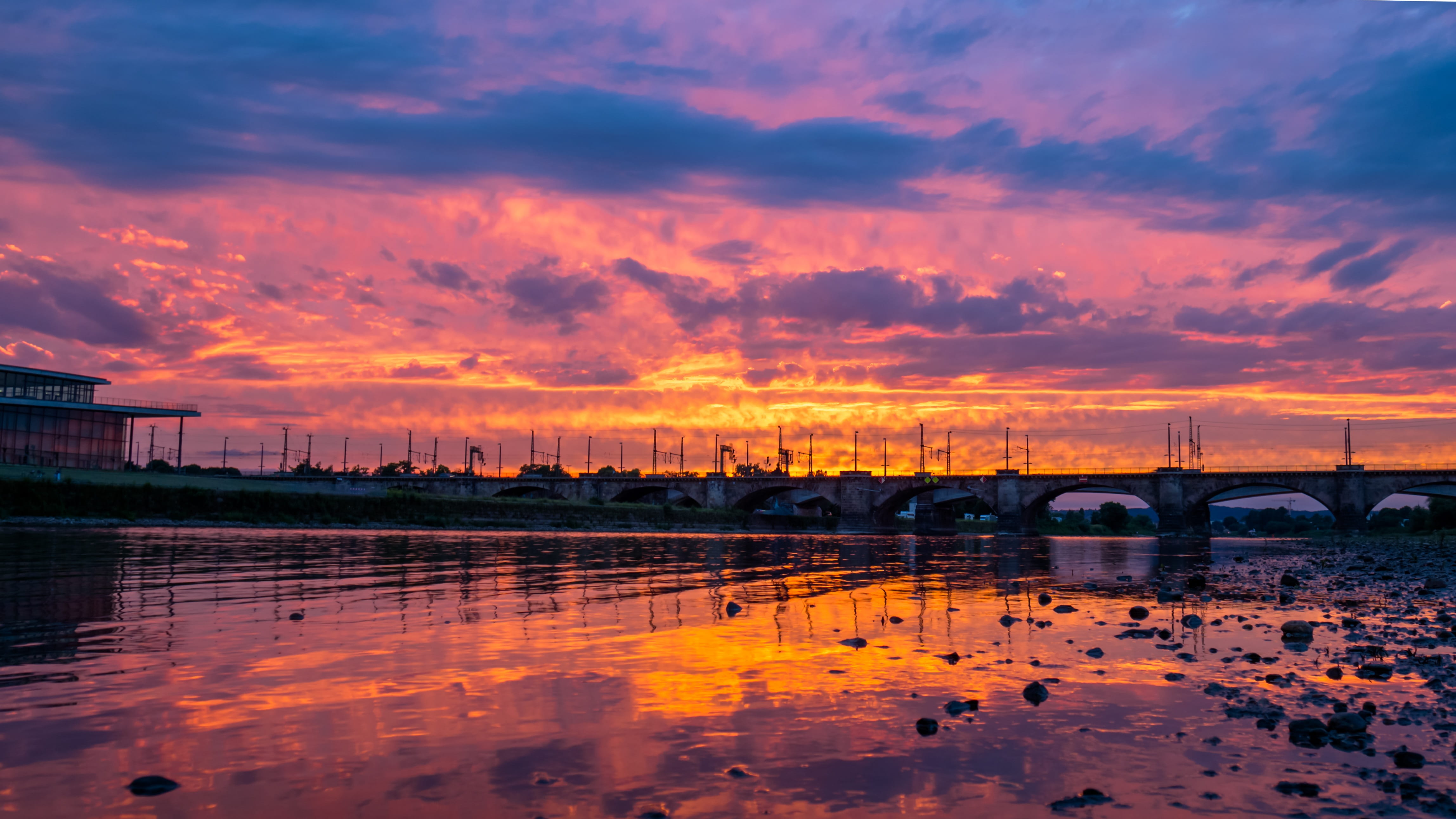 connection, reflection, sea, water, red, scenics - nature, tranquility, Dresden, abendstimmung, dusk, built structure, tranquil scene, at dusk, scenics, HD Wallpaper