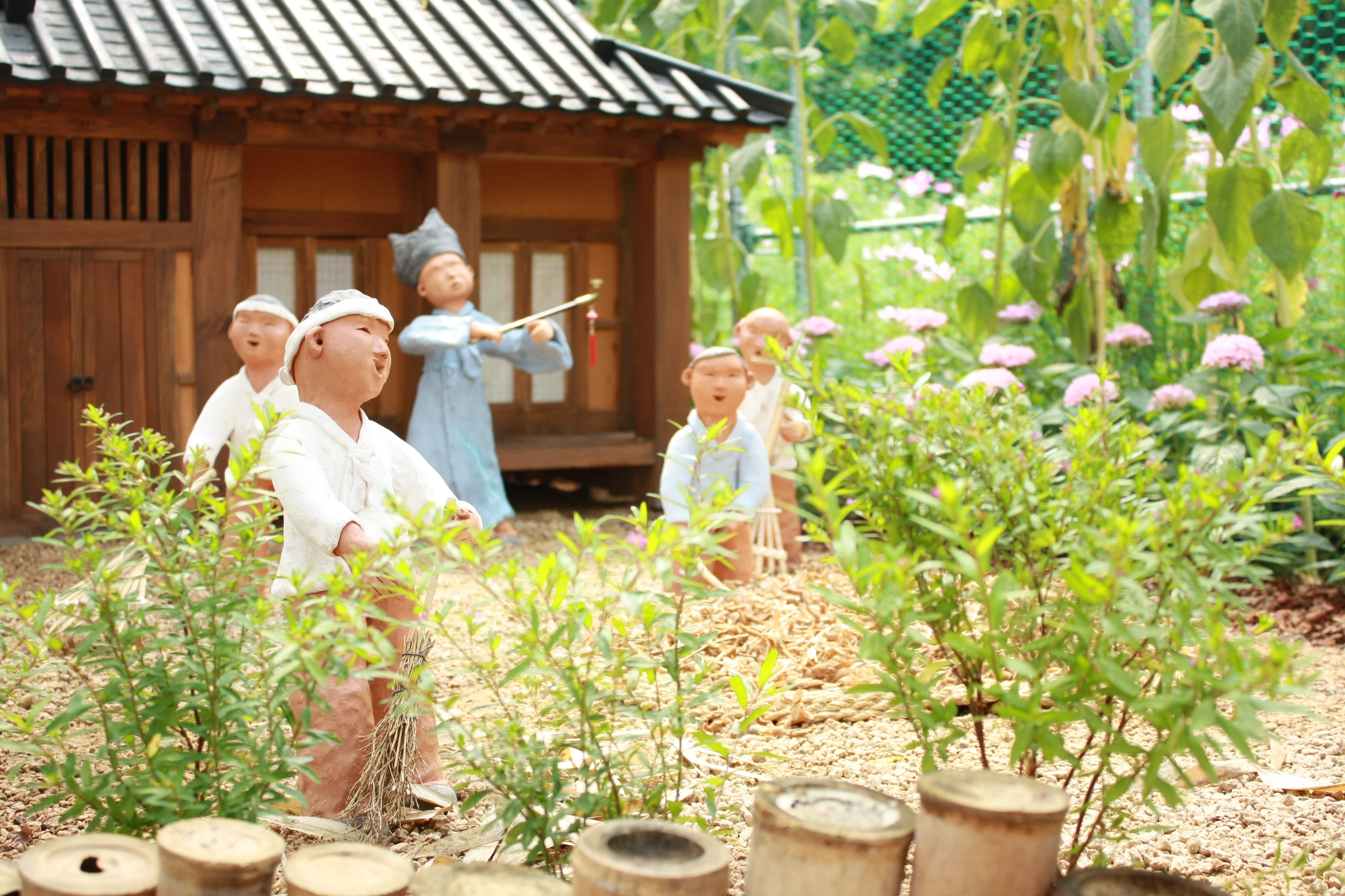 country, children, flower, traditional crafts, tranquility, plant, flowering plant, two people, females, people, wellbeing, roof tile, leisure activity, HD Wallpaper