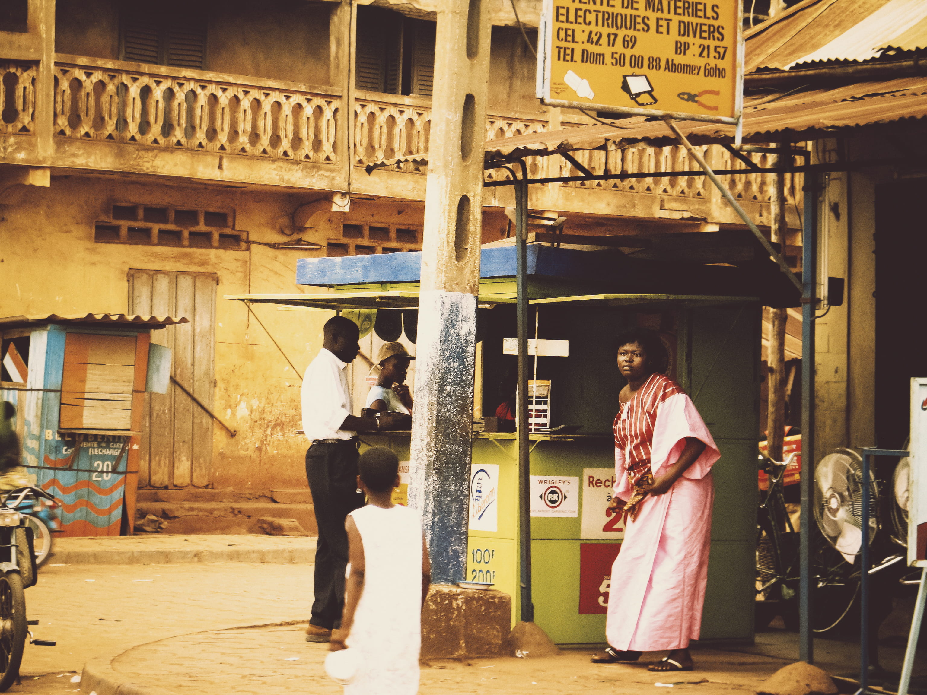 architecture, child, built structure, lifestyles, people, street, adult, outdoors, casual clothing, text, two people, women, benin, men, building, woman, HD Wallpaper