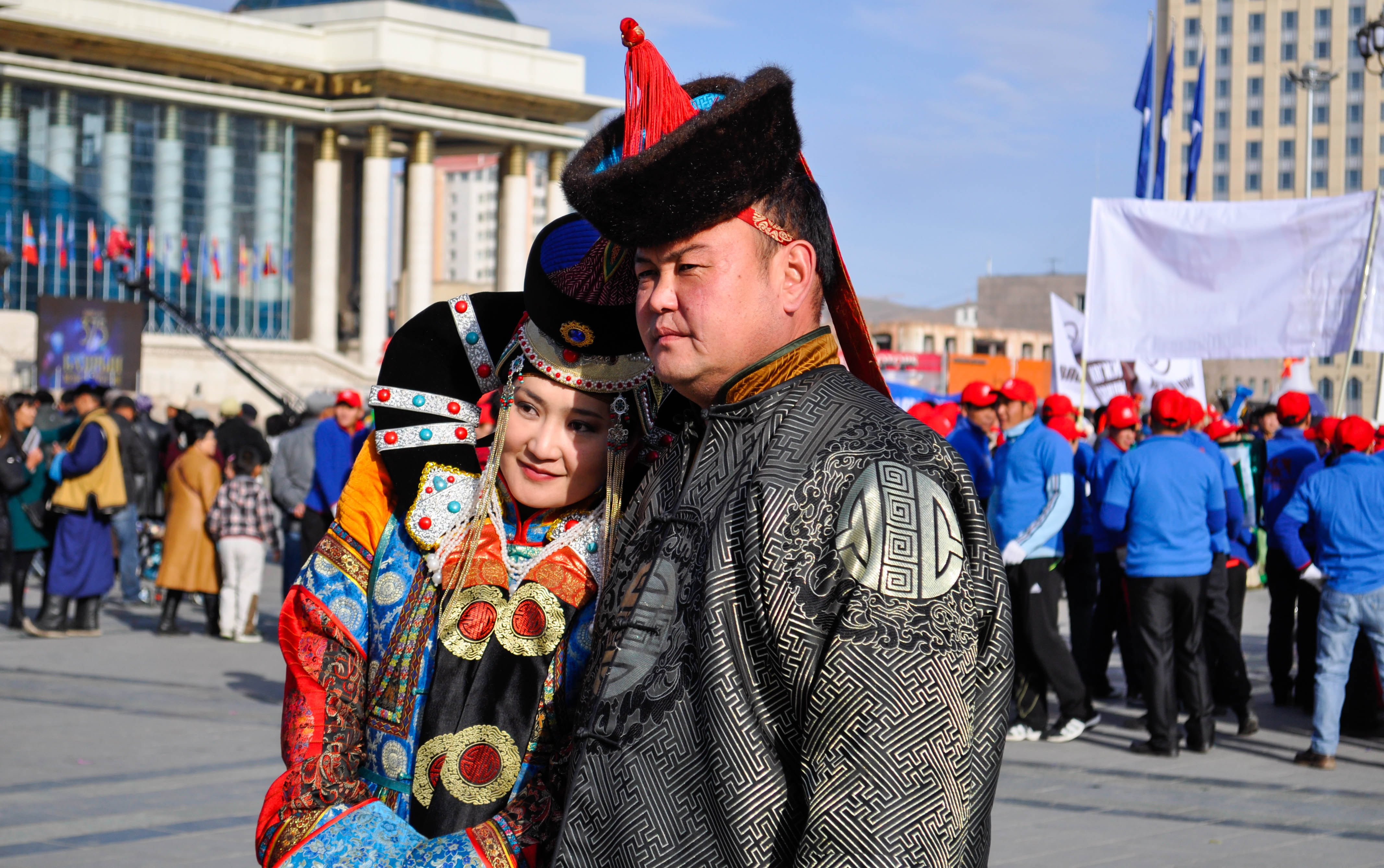 people, standing, clothing, smiling, family, leisure activity, day, outdoors, tradition, hat, girls, traditional, street, winter, parade, pose, men, real people, HD Wallpaper