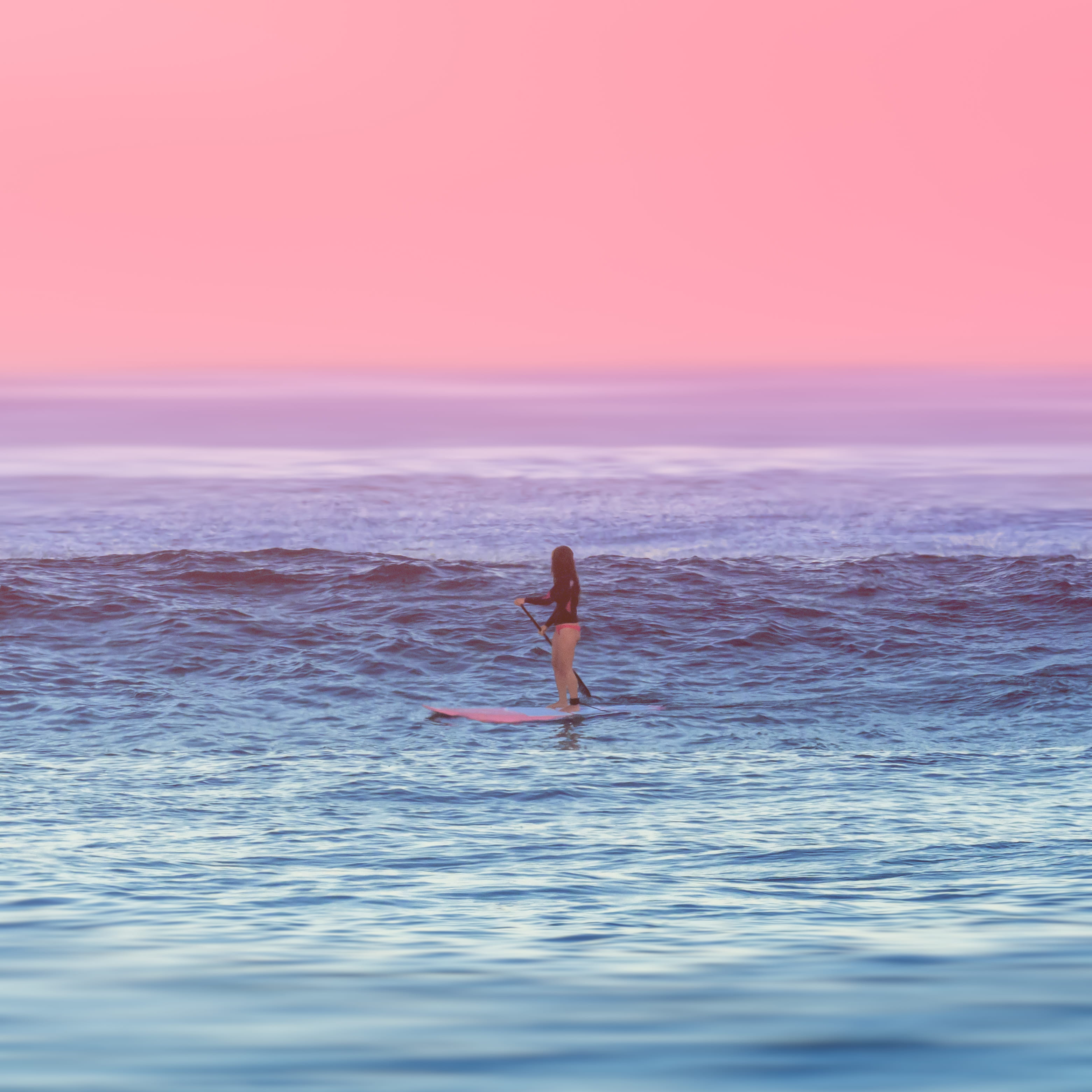 middle, nature, boat, scenics - nature, woman, water, riding, outdoors, trip, sky, sunset, vacations, leisure activity, lifestyles, sea, boarding, one person, Phone HD Wallpaper