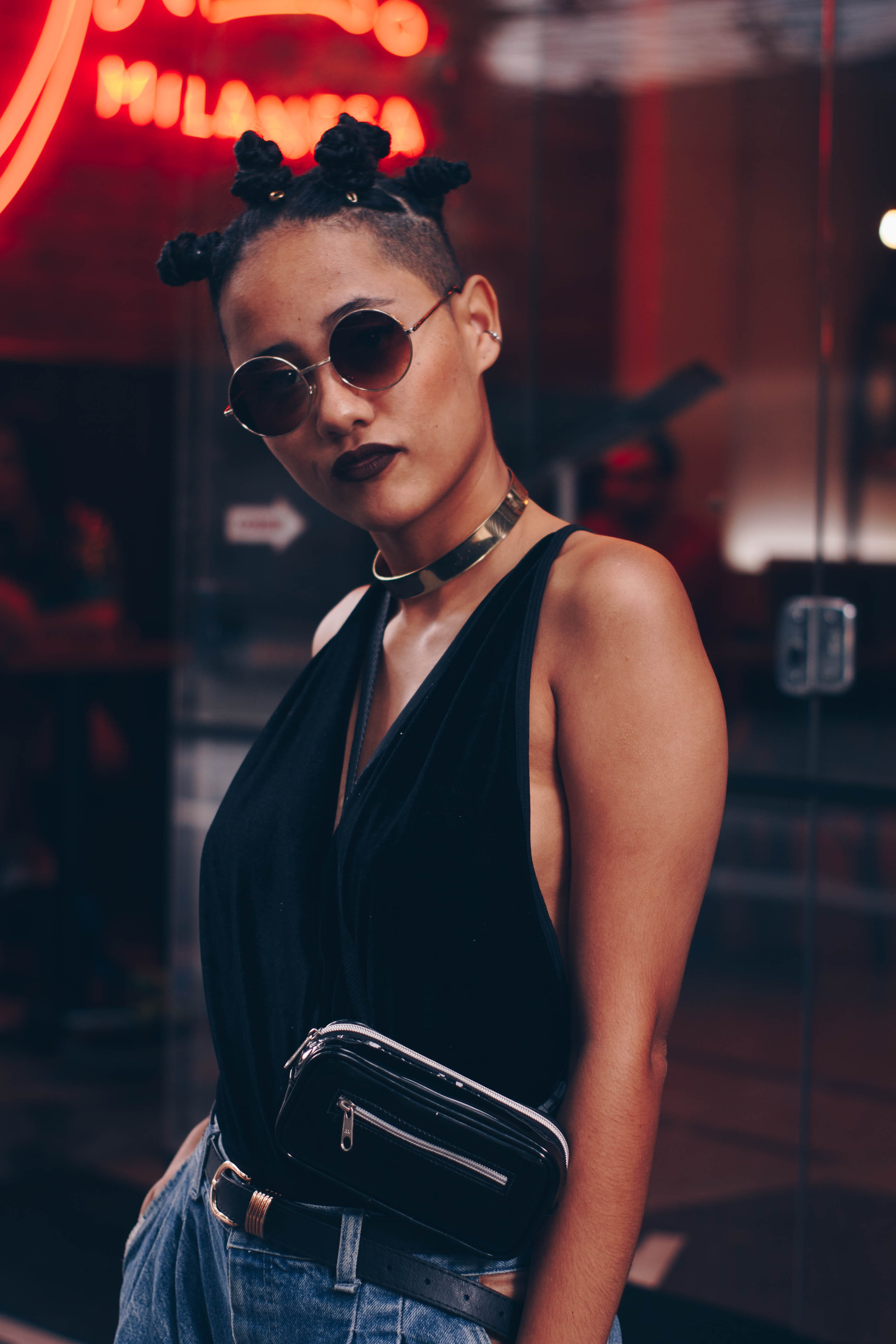 sunglasses, woman, fashionable, racerback, black, fashion, casual clothing, indoors, waist up, standing, front view, style, young women, one person, focus on foreground, Phone HD Wallpaper
