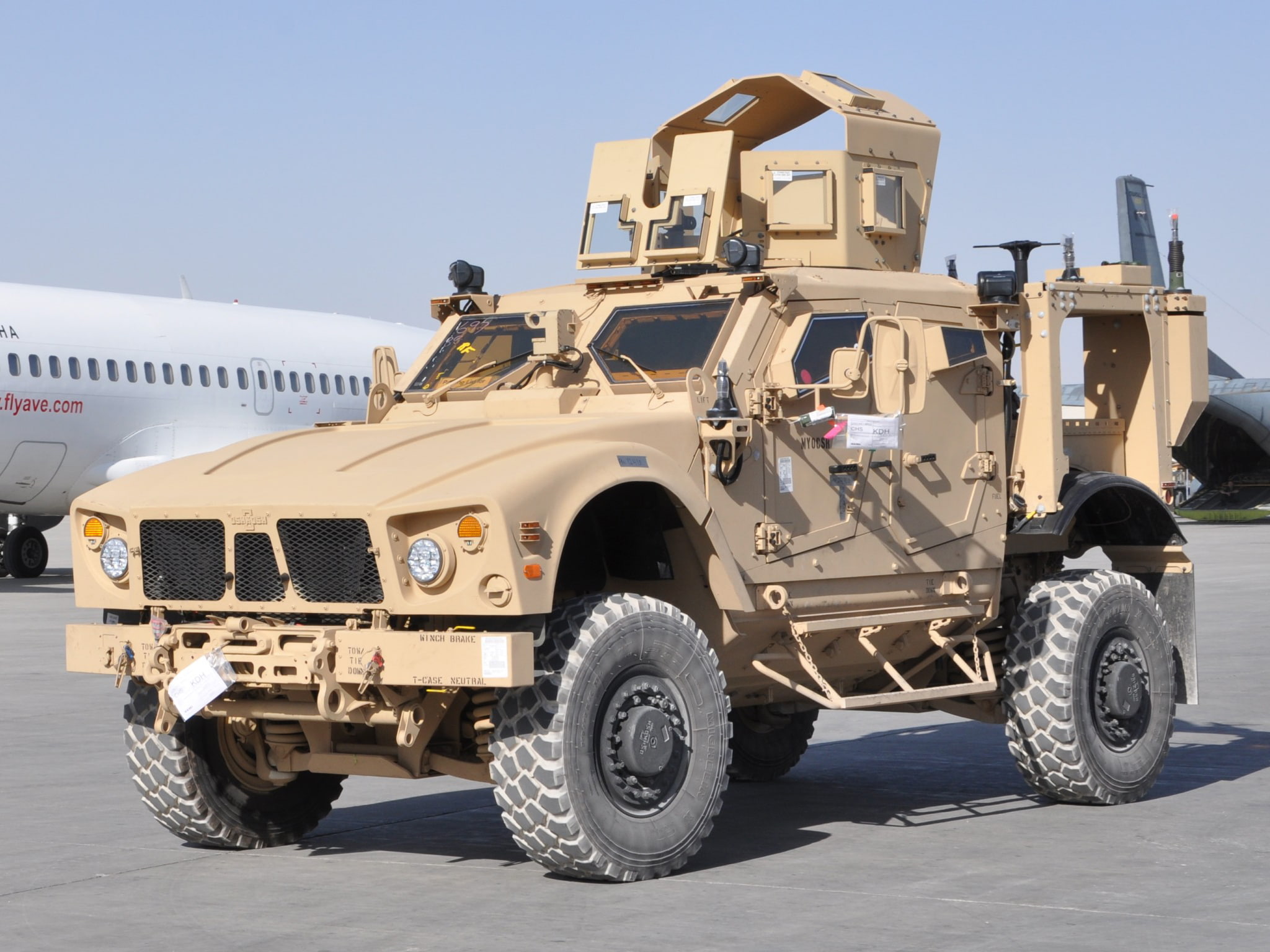 4x4, 1080P, military, m atv, oshkosh, 2009, HD Wallpaper
